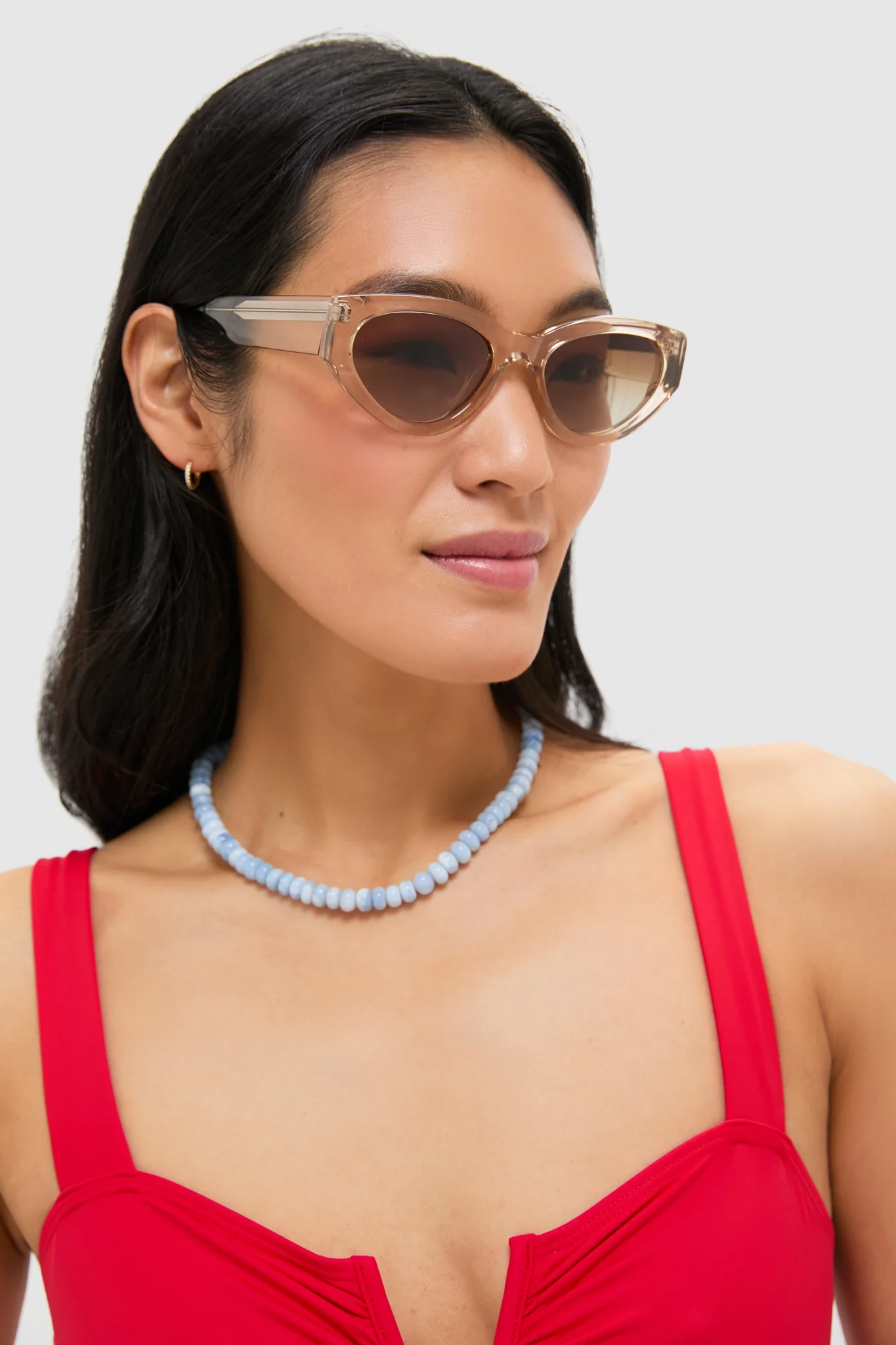 06 Ecru Sunglasses - Image 2