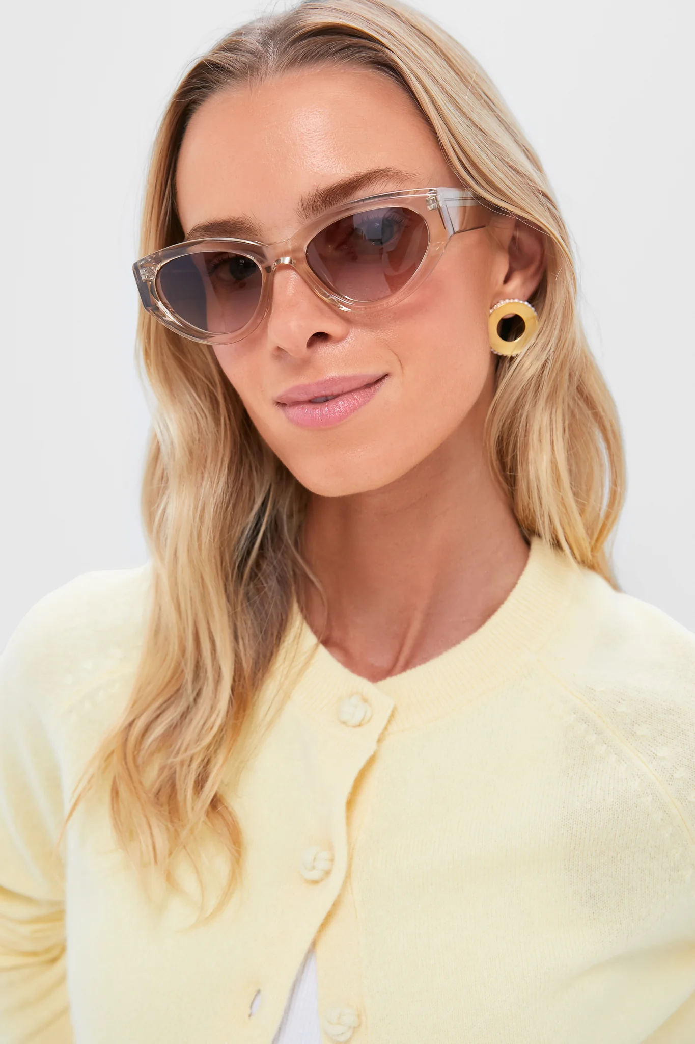 06 Ecru Sunglasses - Image 7