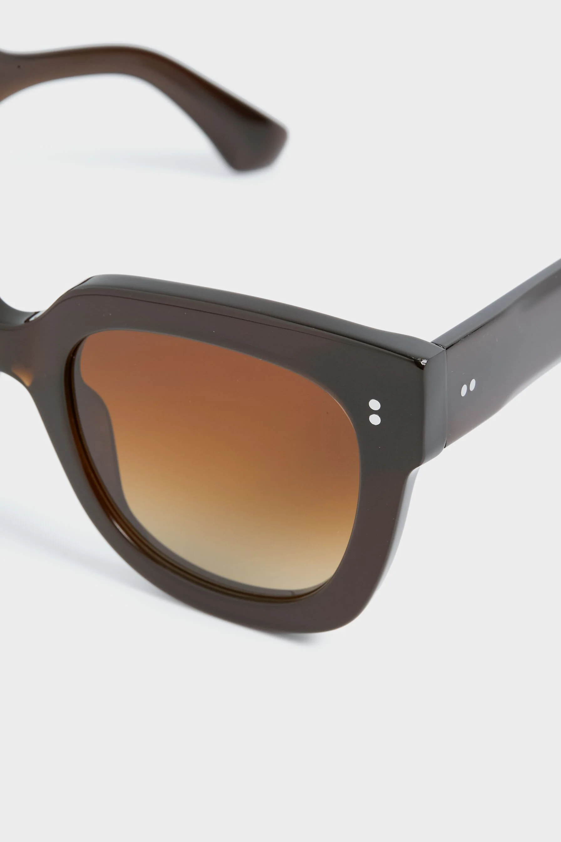 08 Brown Sunglasses - Image 4