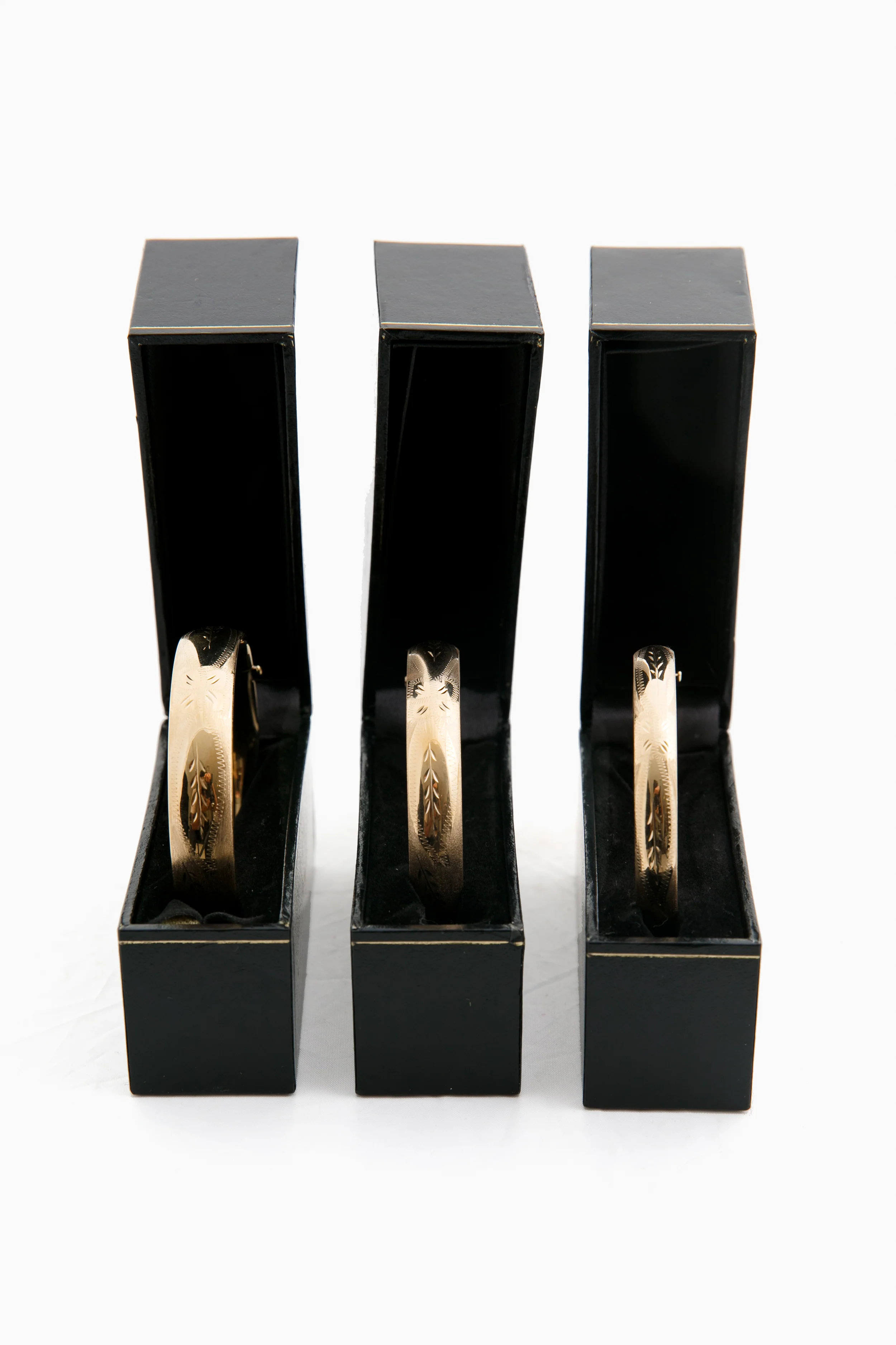 14k Yellow Gold Classic Etched Floral Bangle (.53"w) - Image 5
