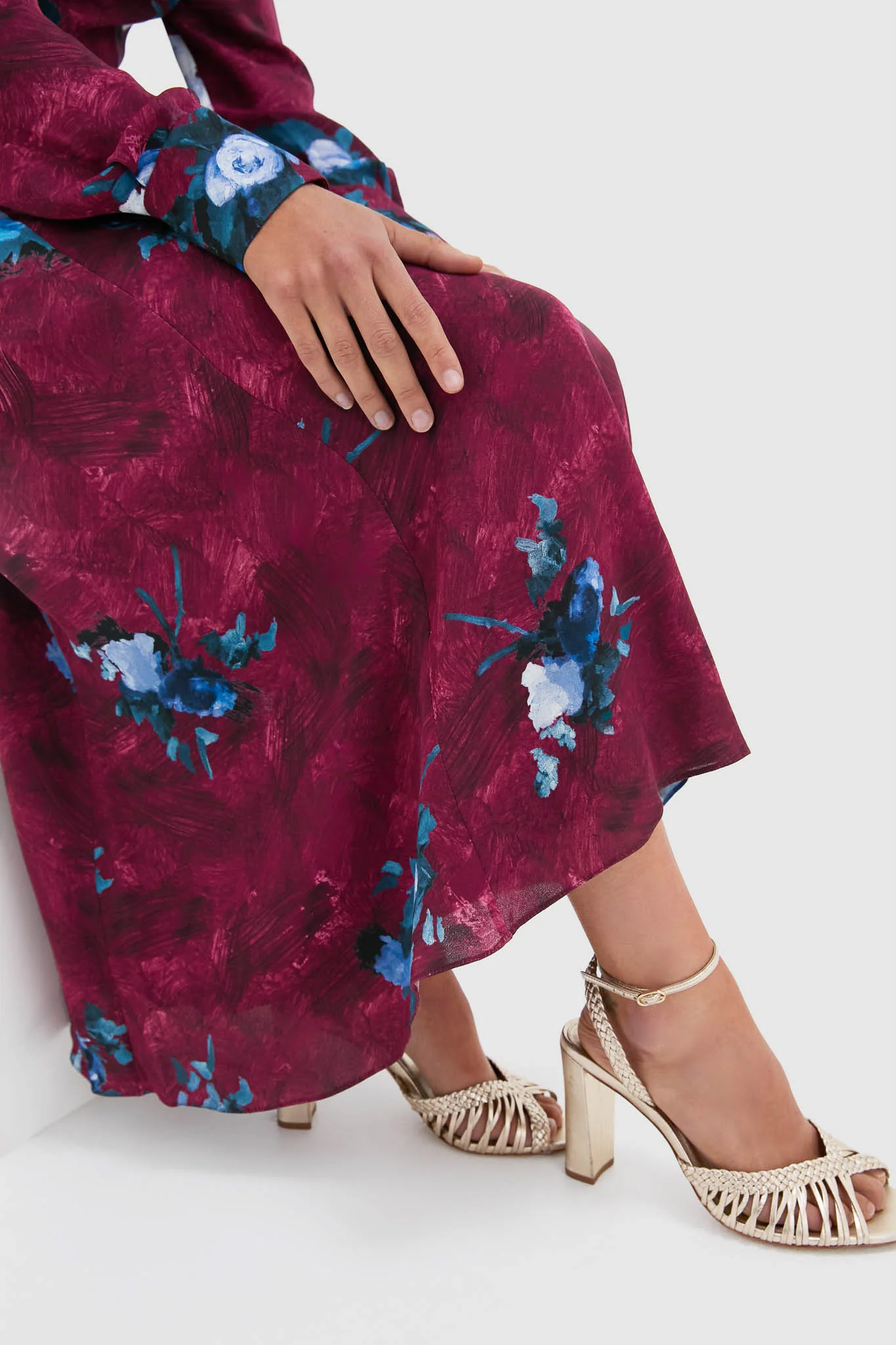 Abstract Rose Milberry Red Long Sleeve Midi Dress - Image 5