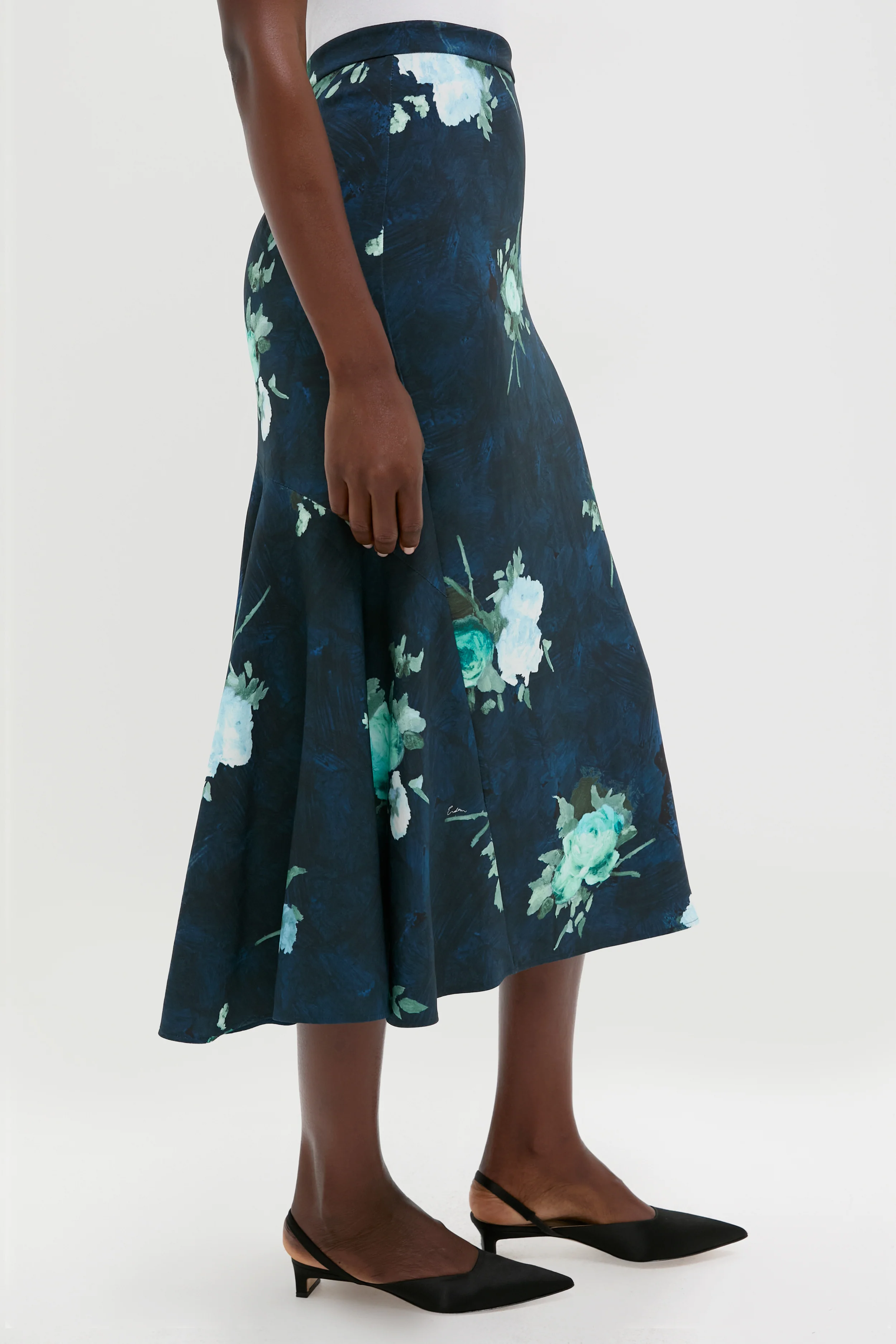 Abstract Rose Navy Fluted Midi Skirt - Image 3