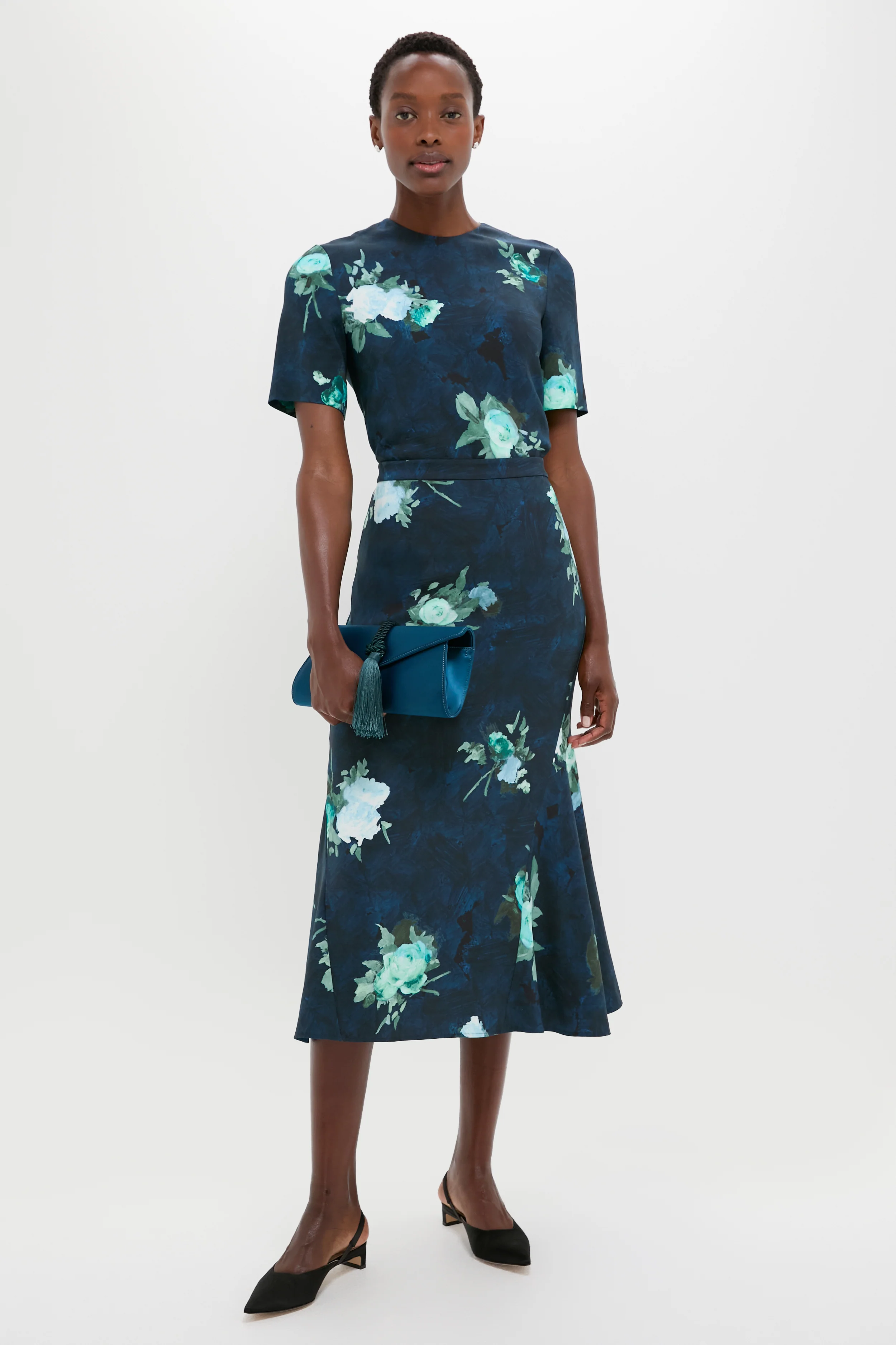 Abstract Rose Navy Short Sleeve Top - Image 2