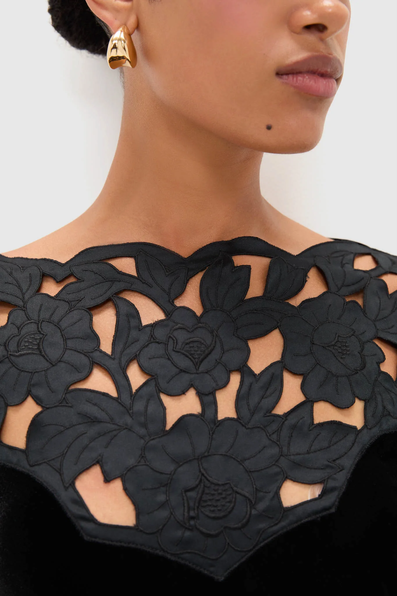 Accademia Black Velvet Bell Sleeve Catherine Maxi Dress - Image 2