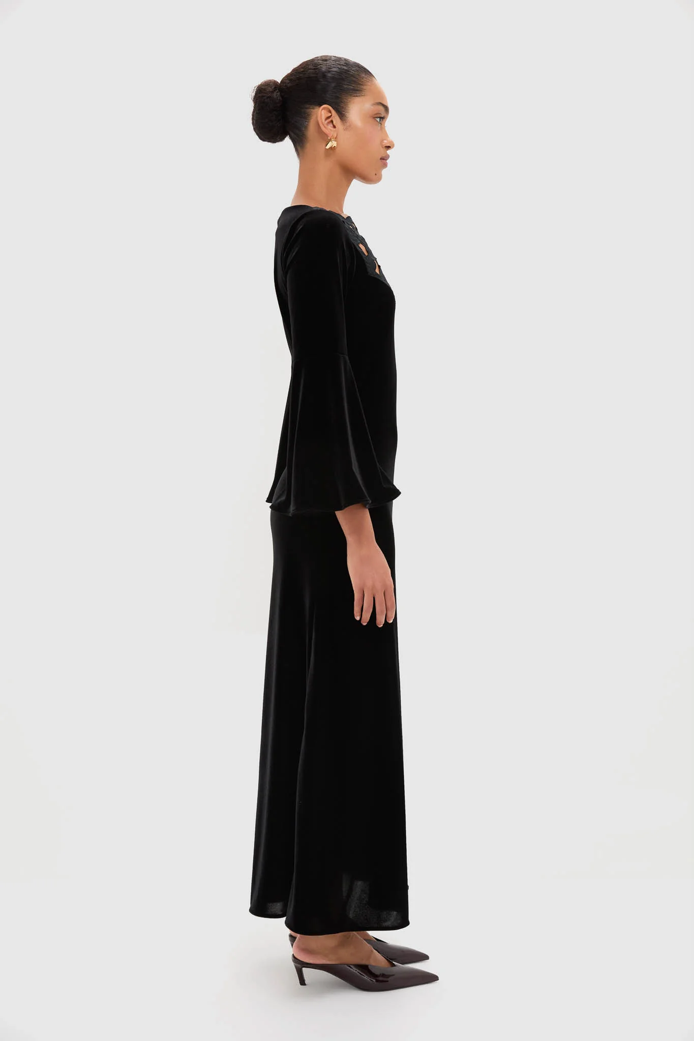 Accademia Black Velvet Bell Sleeve Catherine Maxi Dress - Image 4