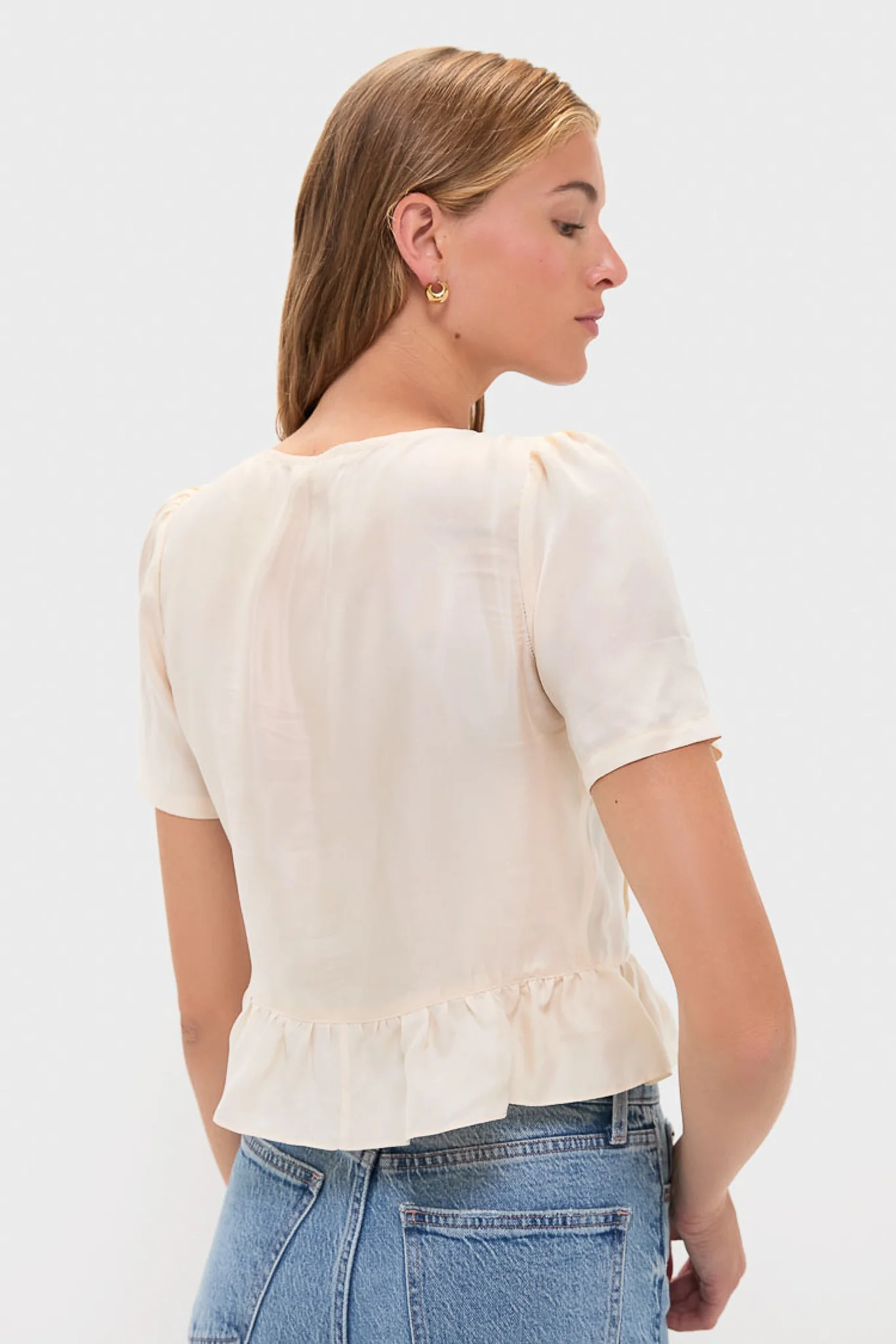 Arctic Wolf Short Sleeve Pintuck Top - Image 3