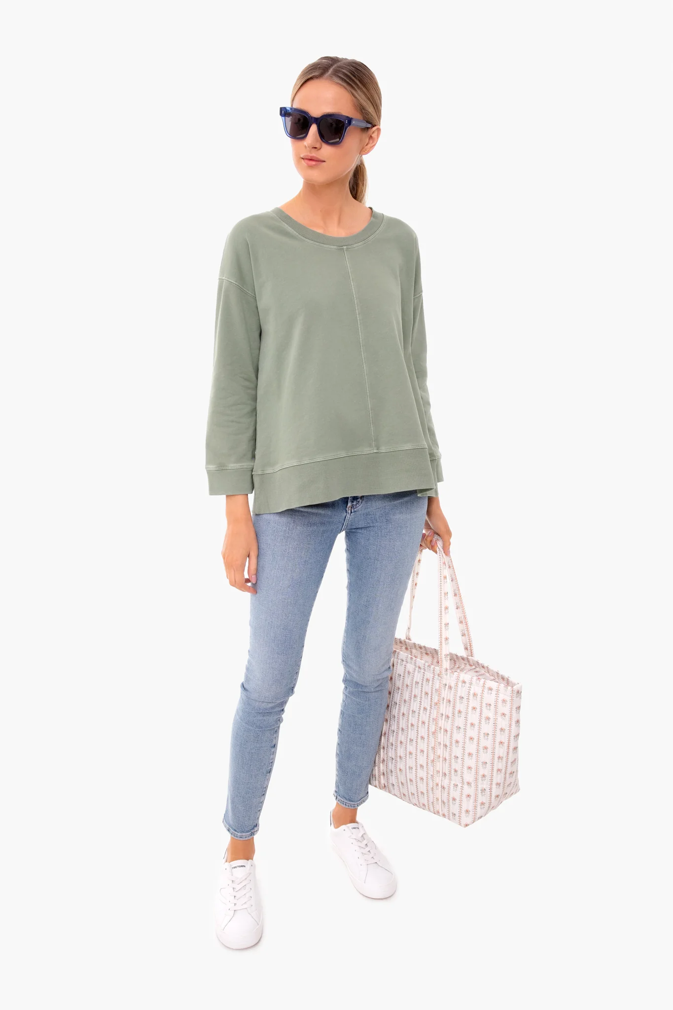 Avery Large Weekender - Image 4