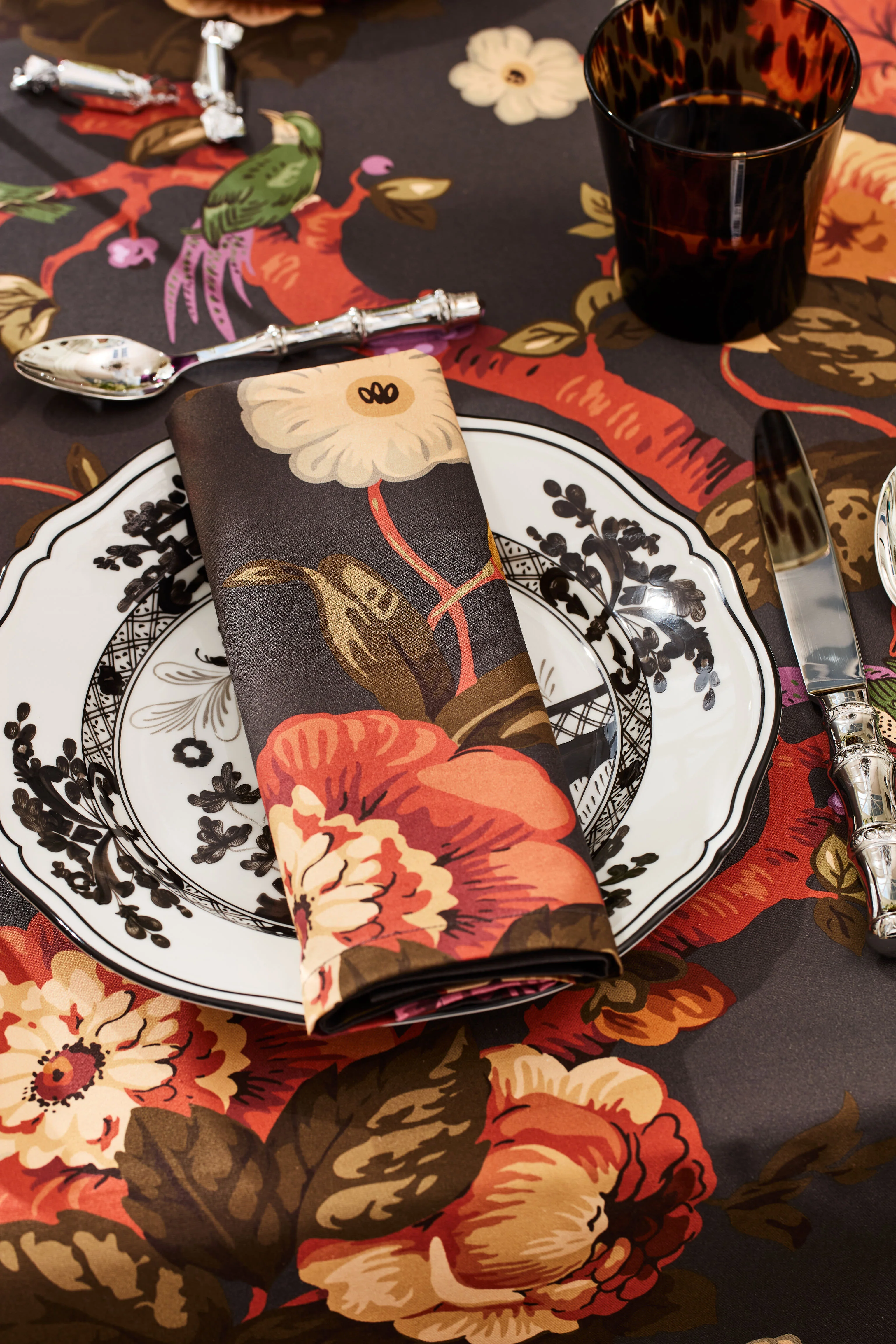 Baroque Floral Printed Napkins Set of 4 - Image 2