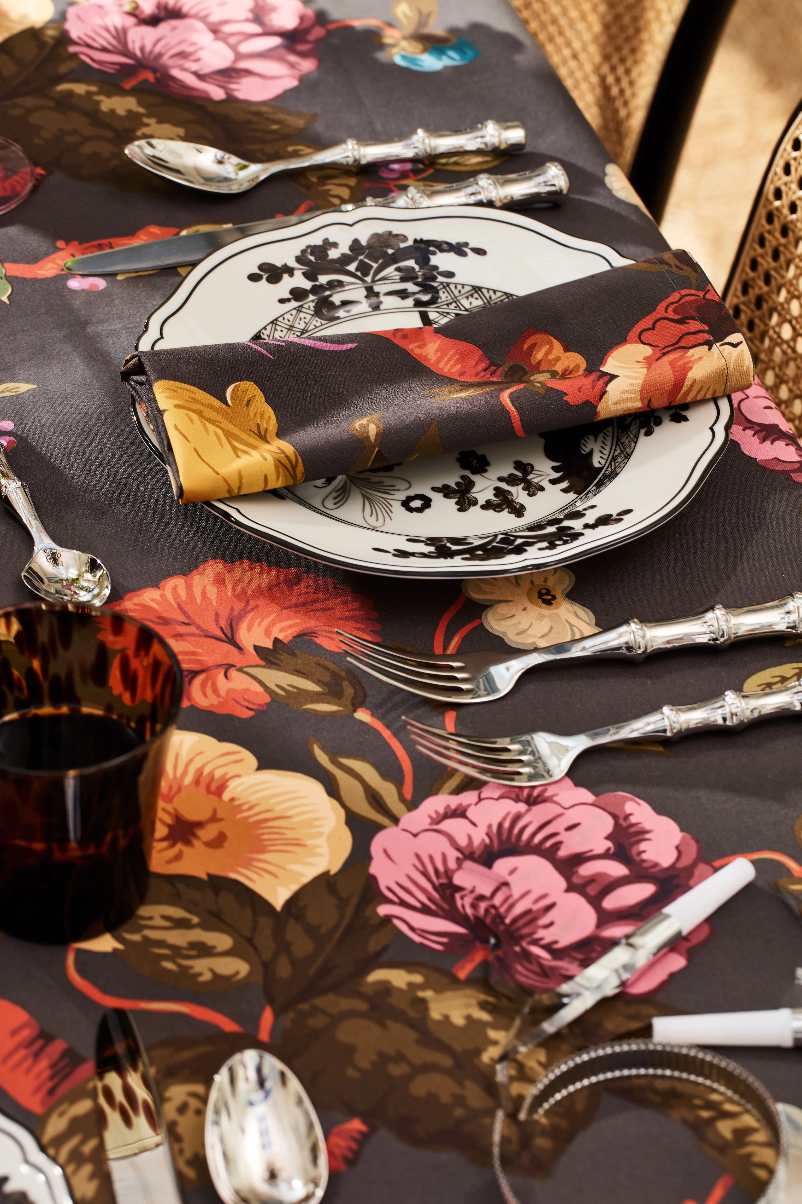 Baroque Floral Printed Napkins Set of 4 - Image 5