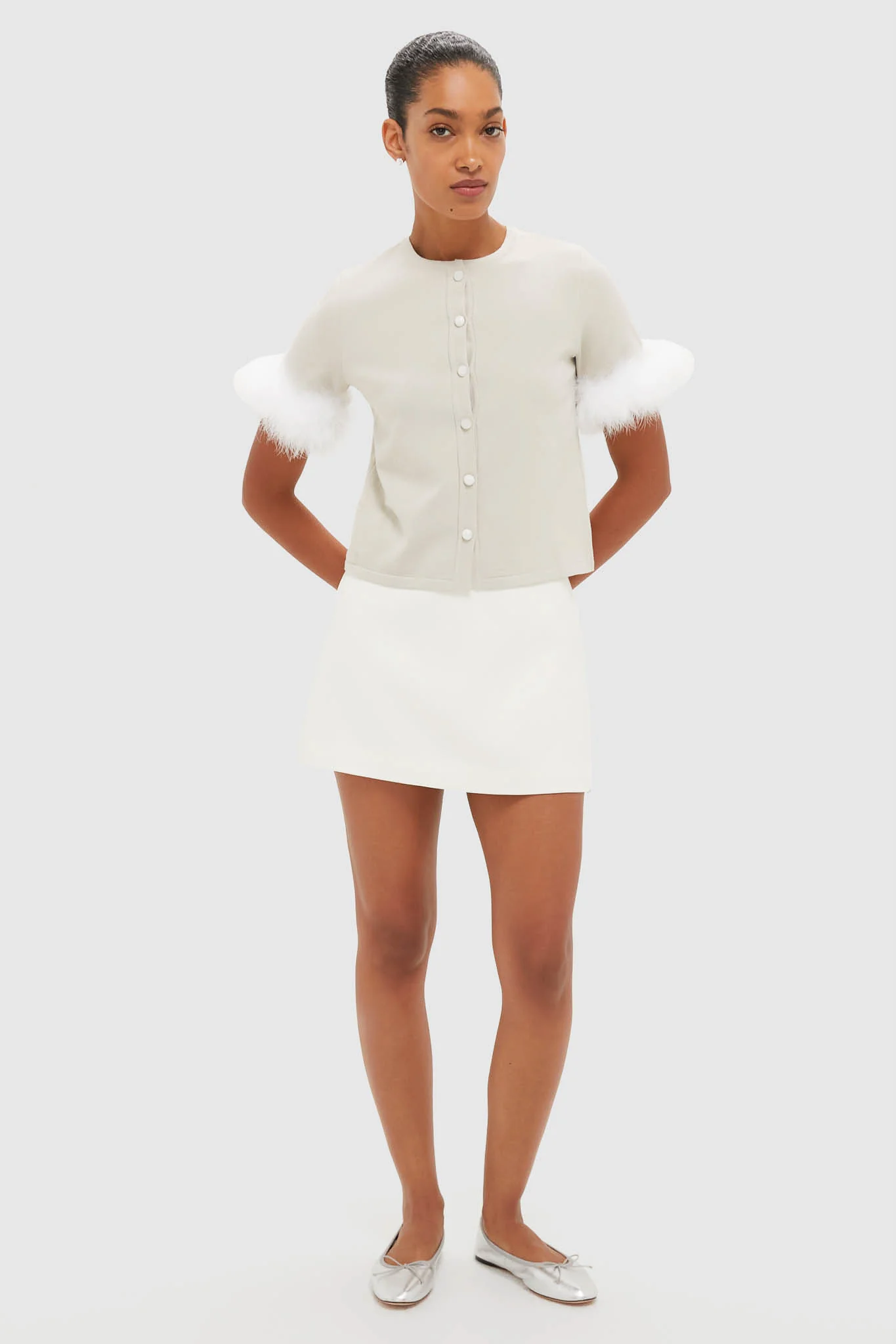 Beige Miss Kitty Short Sleeve Cardigan with Detachable Feathers - Image 6