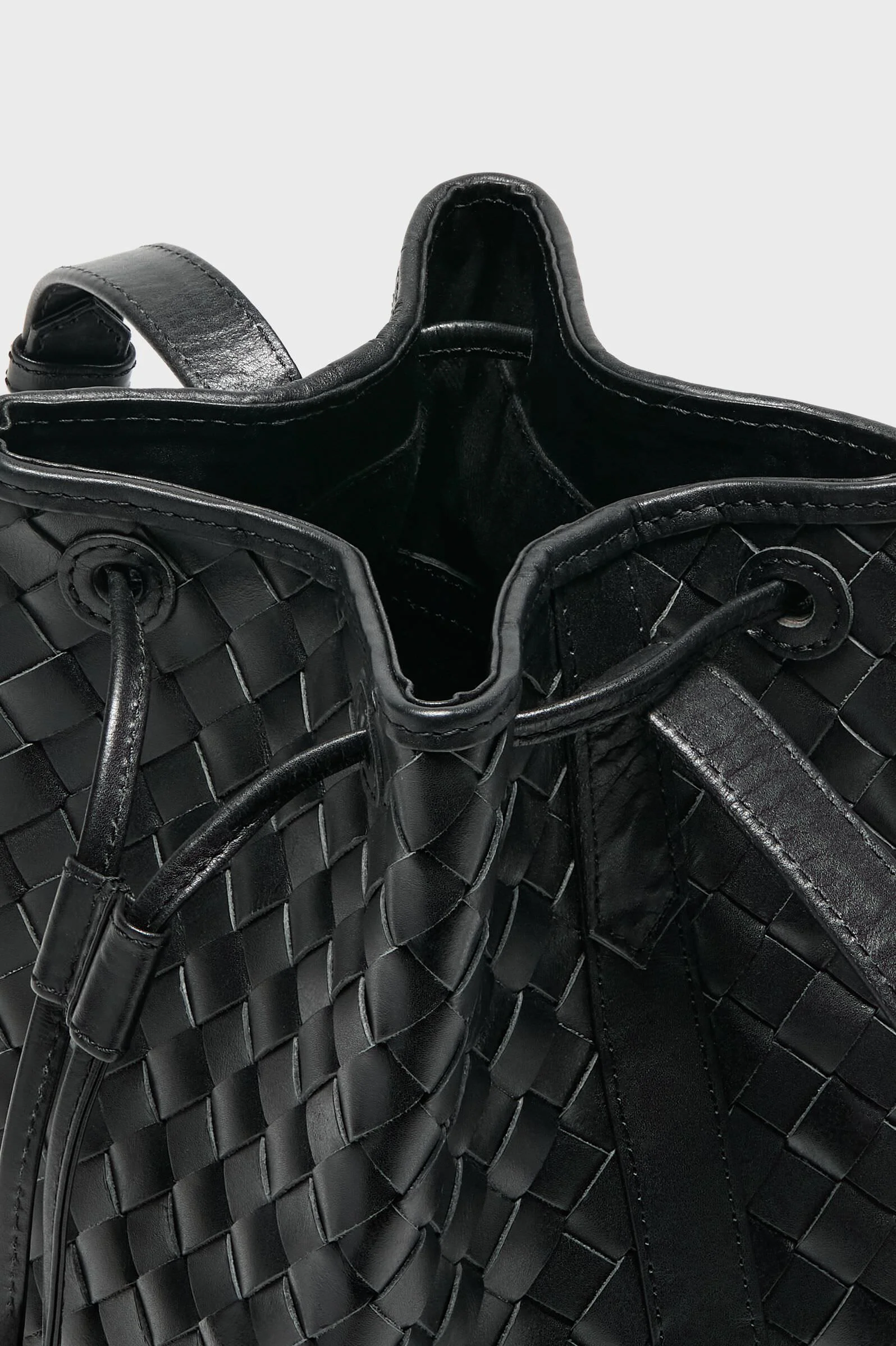 Black Adele Bucket Bag - Image 4
