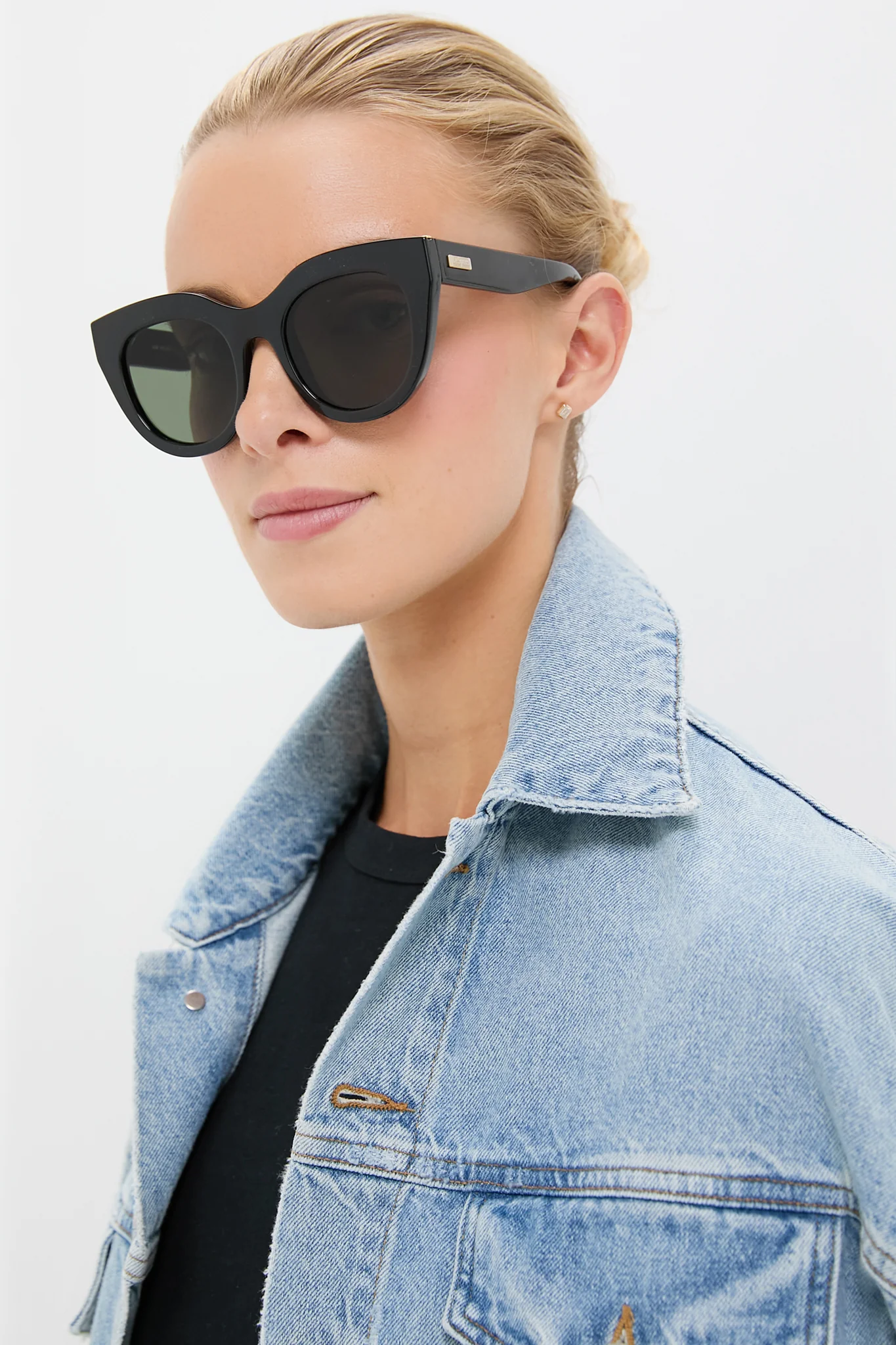 Black and Gold Air Heart Sunglasses - Image 2