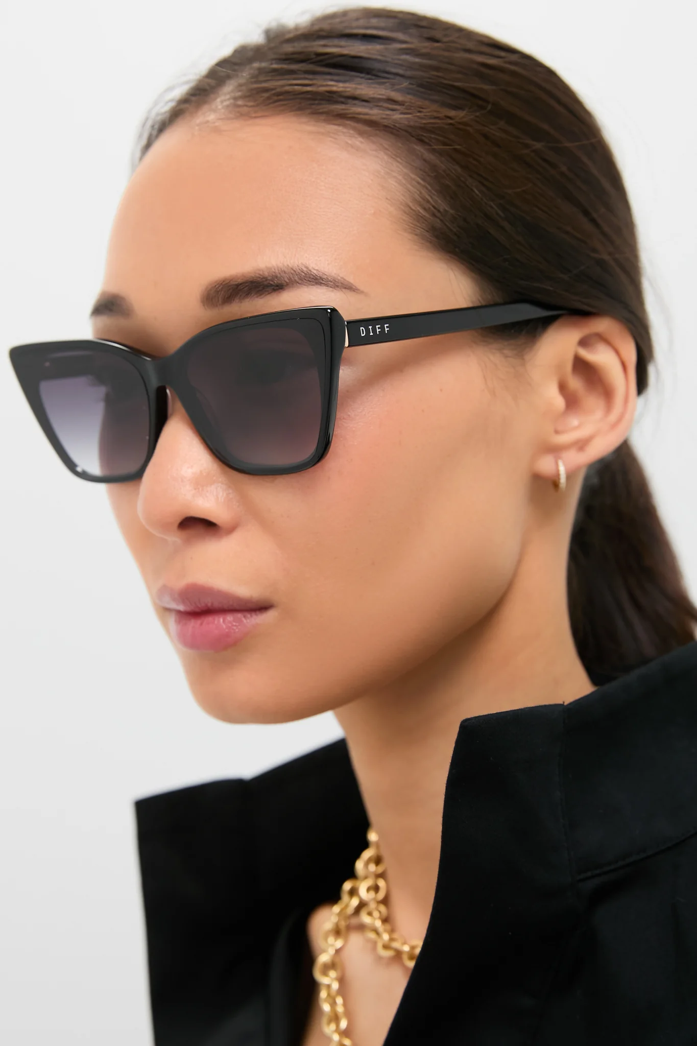 Black Alina Sunglasses - Image 2