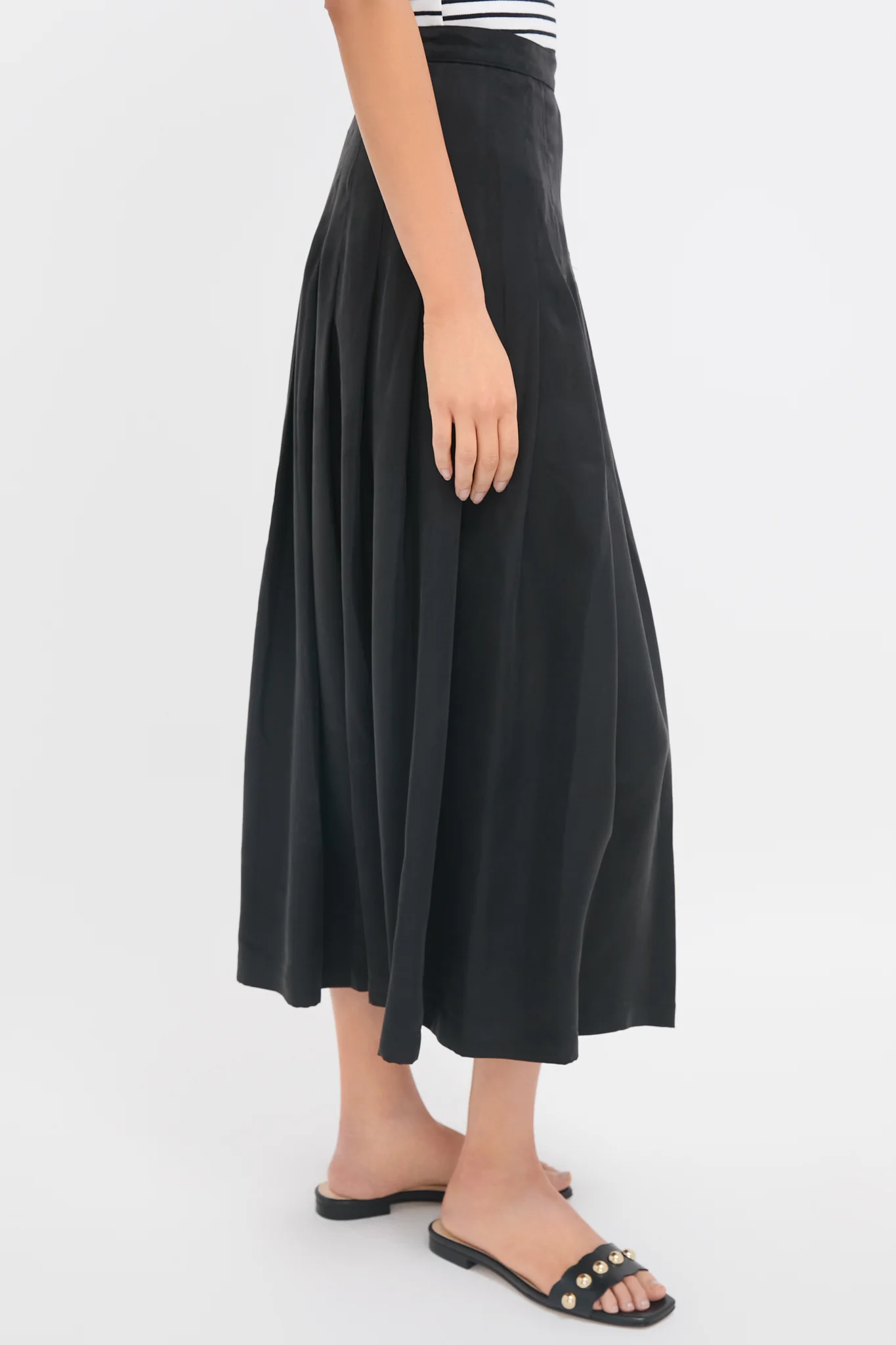 Black Atelier Pleated Maxi Skirt - Image 2