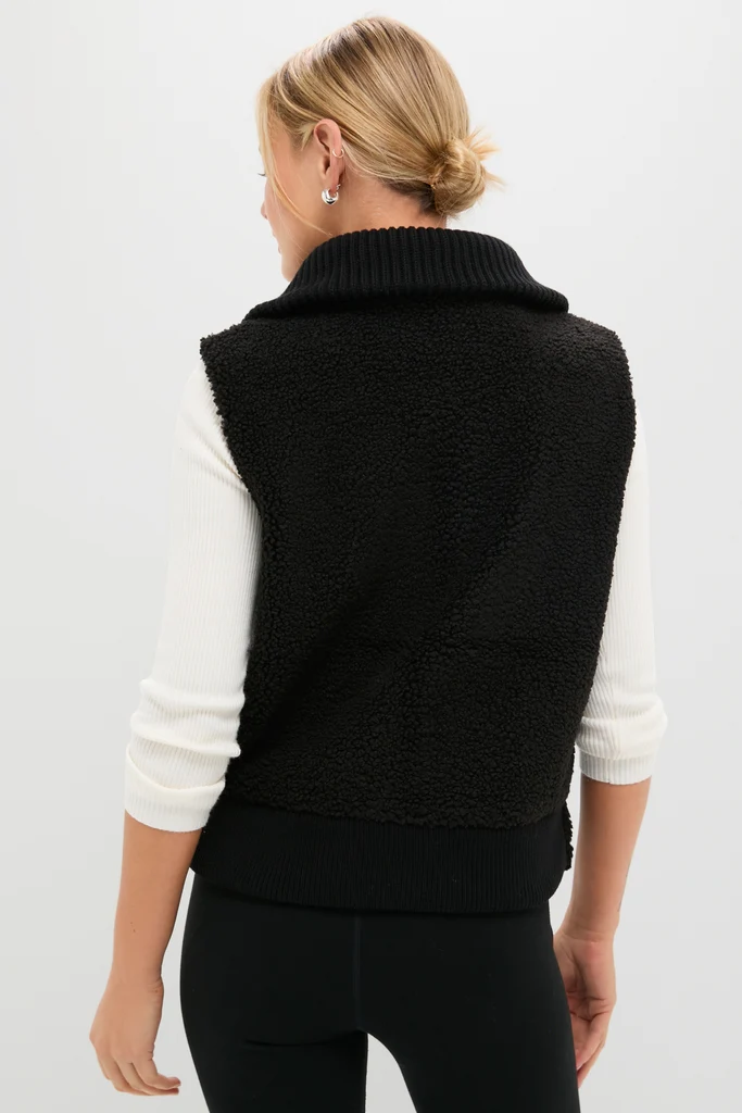 Black Caspian Sherpa Gilet - Image 4