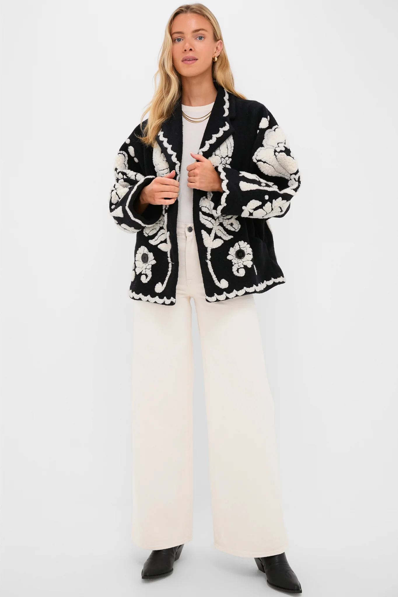 Black Cream Floral Arabesque Fleece Coat - Image 6