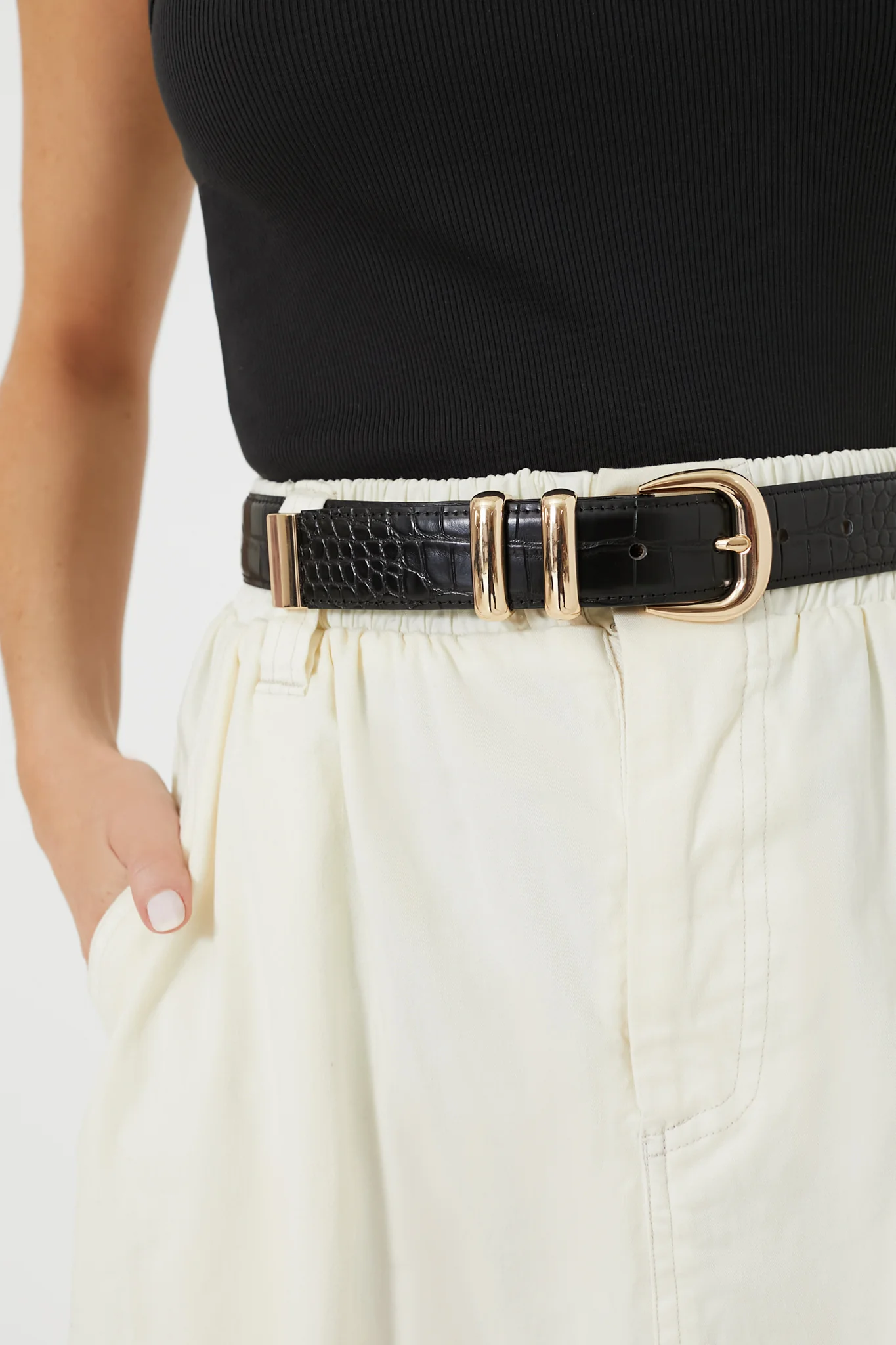 Black Croc-Embossed Classic Belt - Image 4