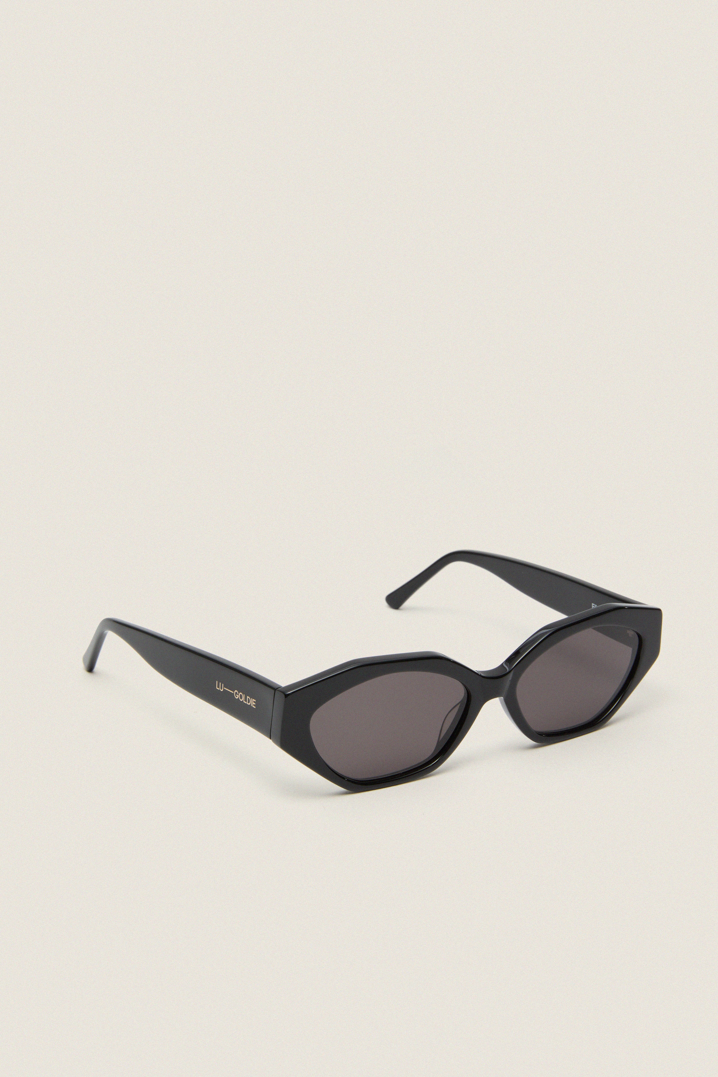 Black Eliana Sunglasses - Image 4