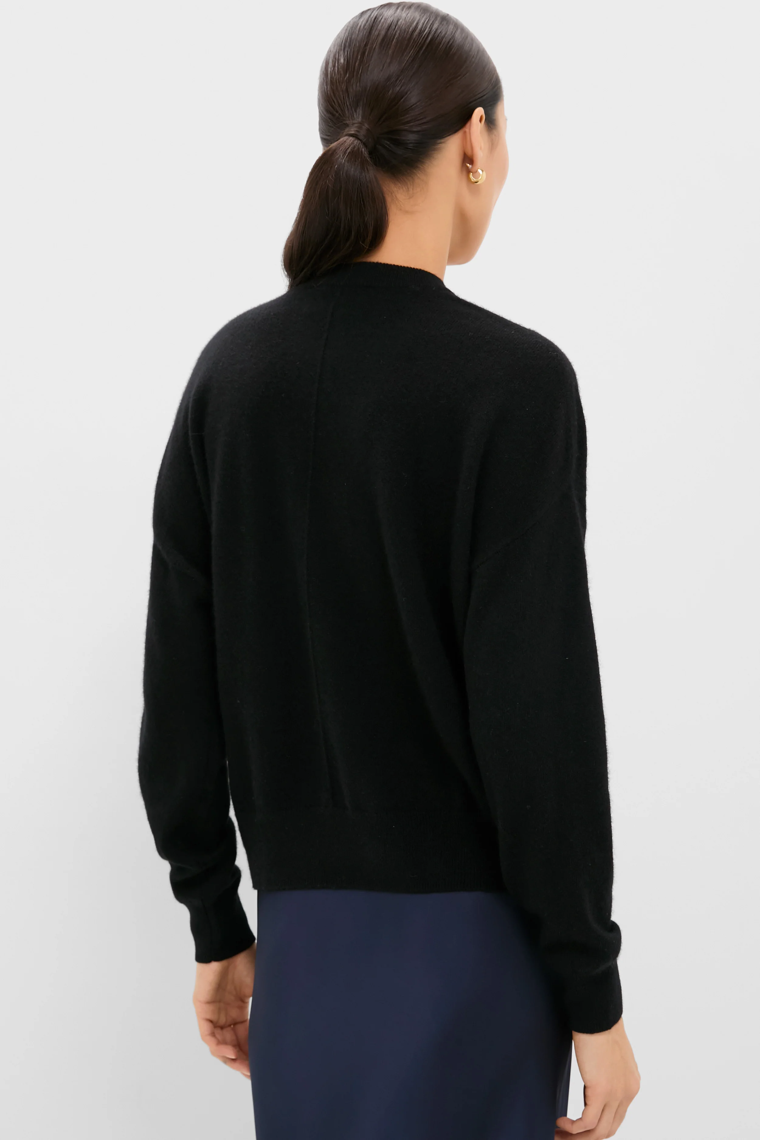 Black Emma Cashmere Boyfriend V-Neck Sweater - Image 4