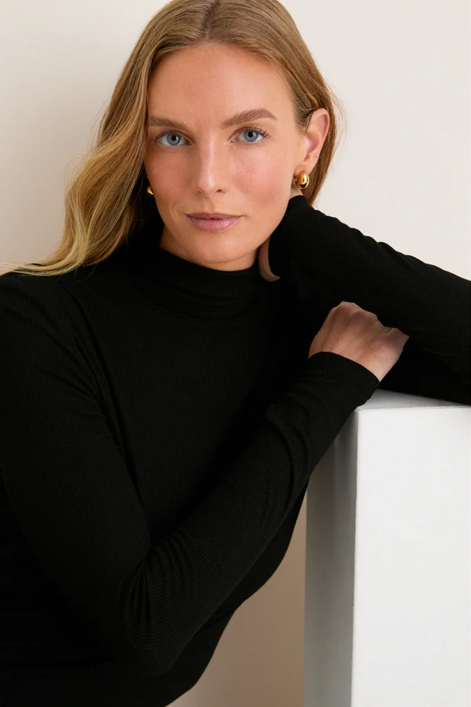 Black Lightweight Ribbed Topanga Turtleneck - Image 5
