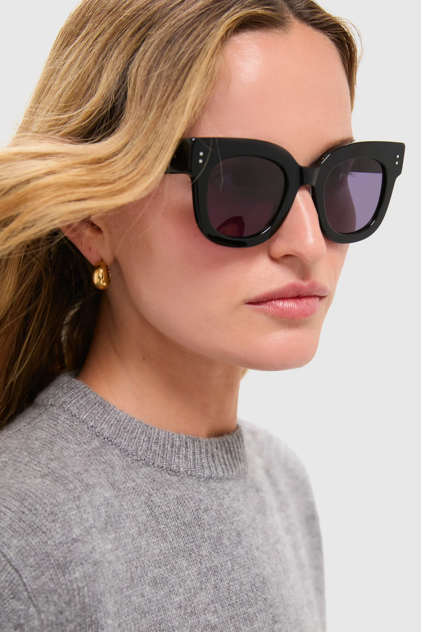 Black Maya Sunglasses - Image 2