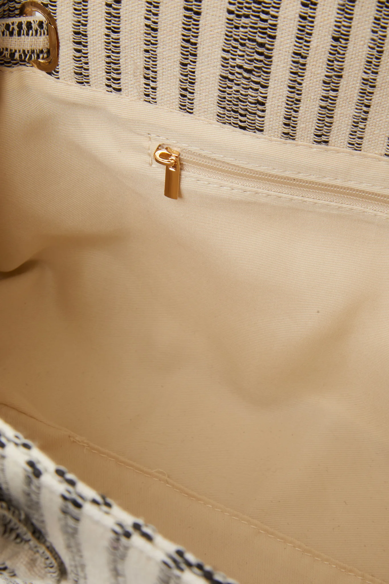 Black Natural Dixie Bag - Image 5