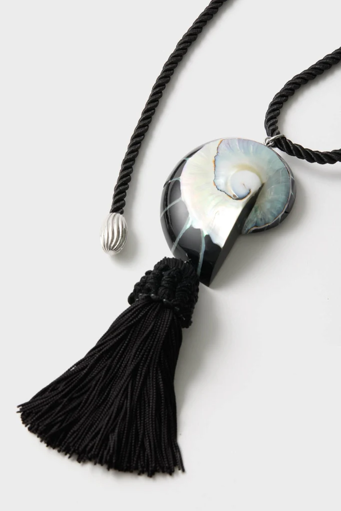 Black Nautilus Necklace - Image 5