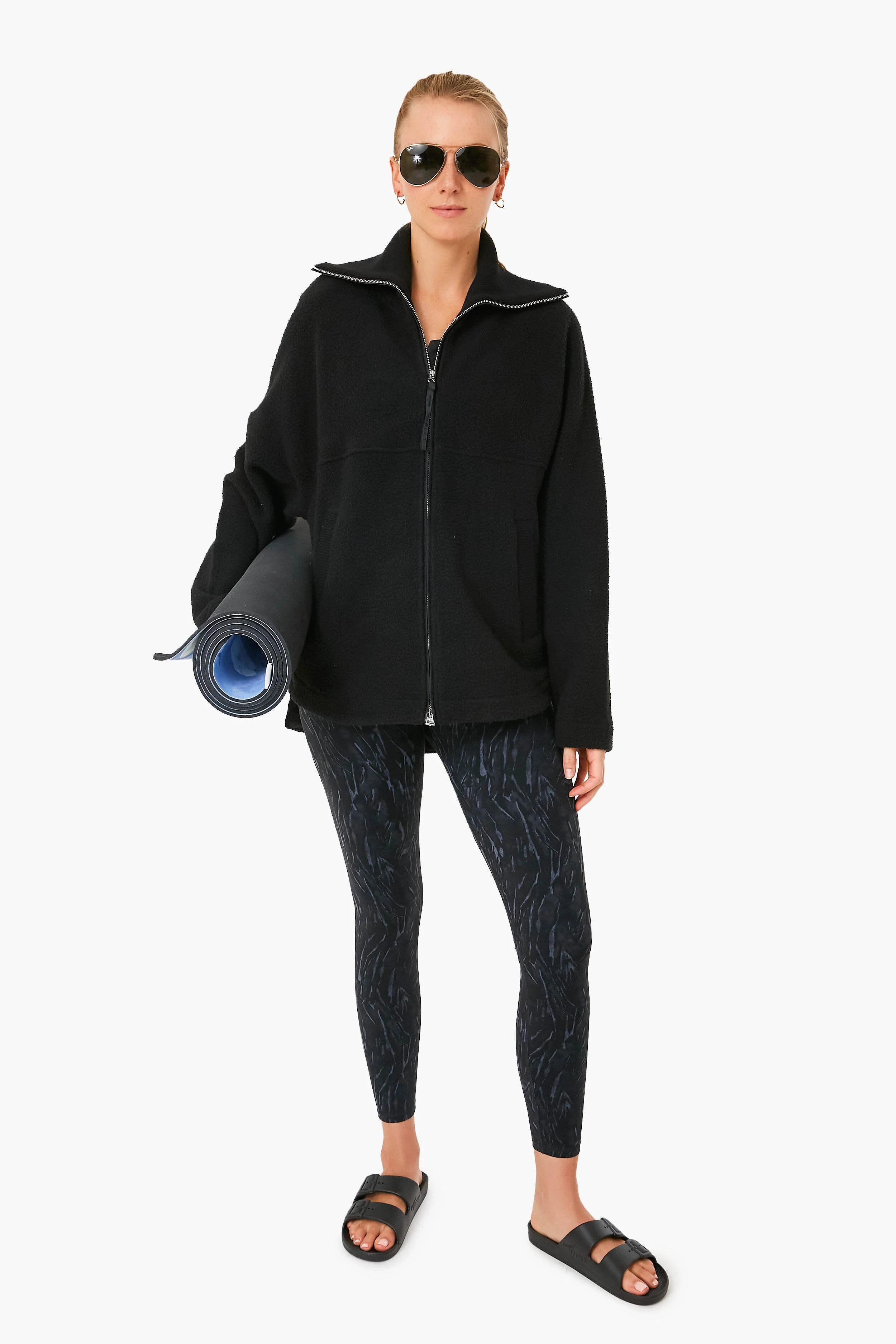 Black Olivia Fleece Jacket - Image 2