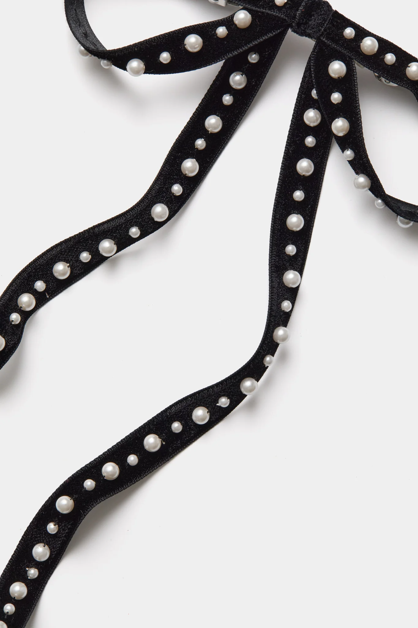 Black Pearl Annalee Bow Barrette - Image 4