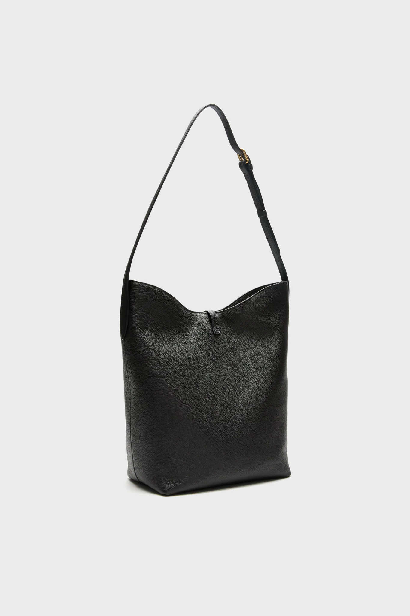 Black Penne Bucket Bag - Image 5