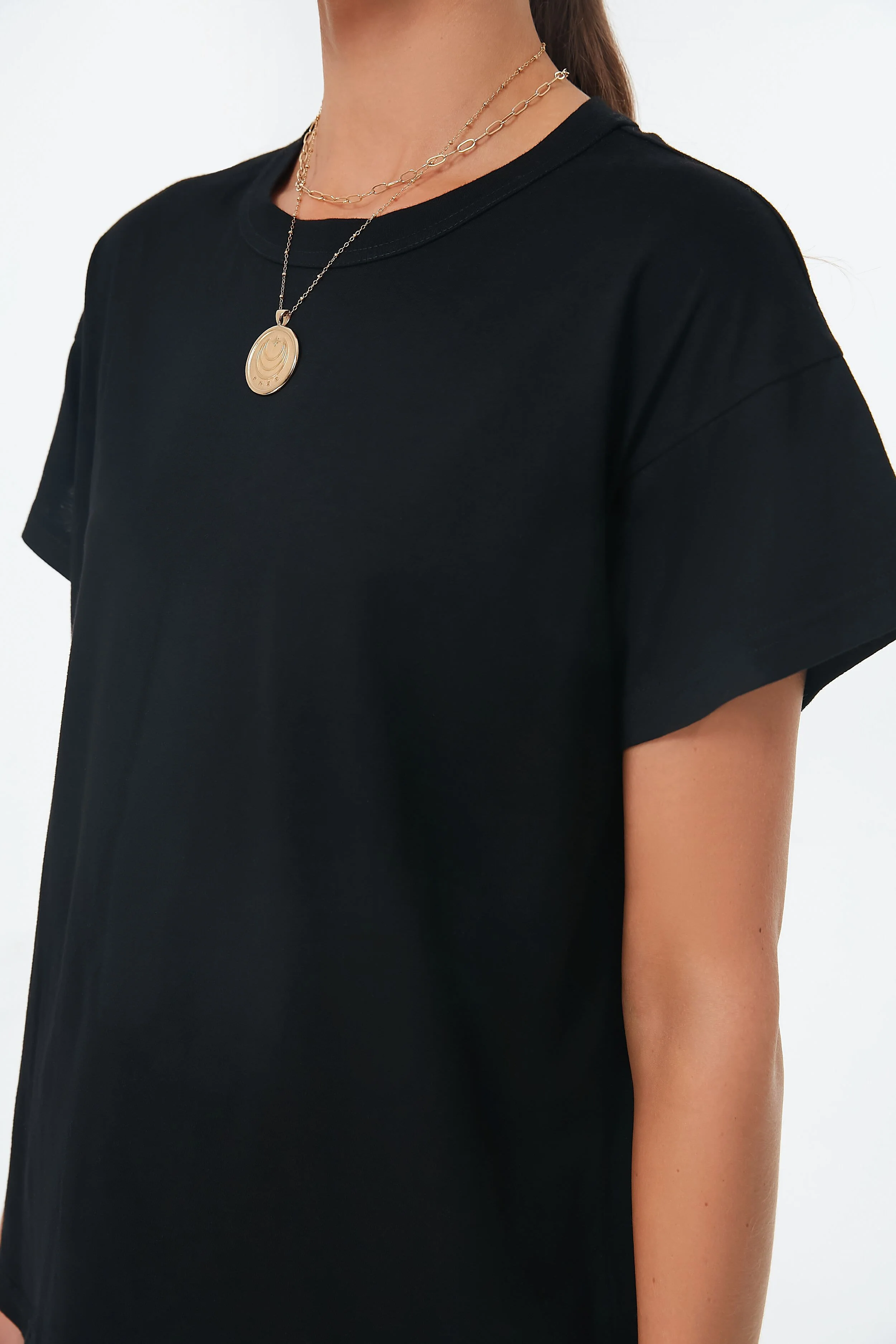 Black Presley Boyfriend Tee - Image 5