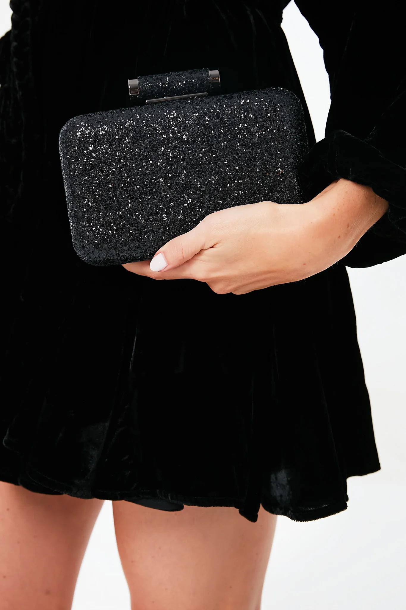 Black Rosie Glitter Clutch - Image 2