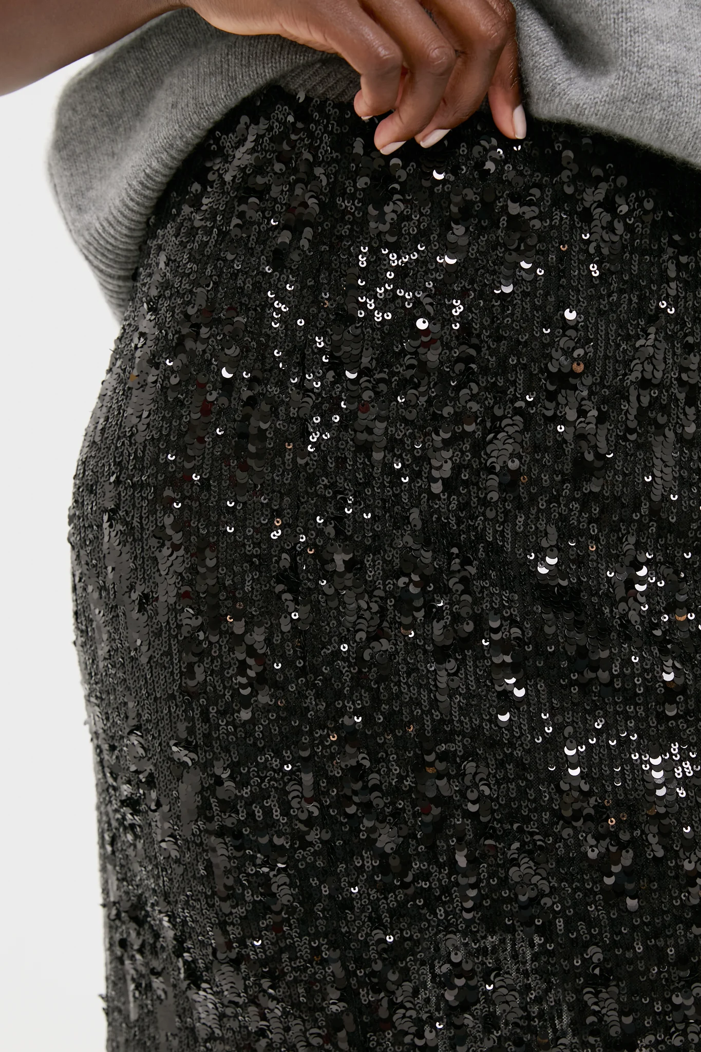 Black Sequin Pencil Skirt - Image 5