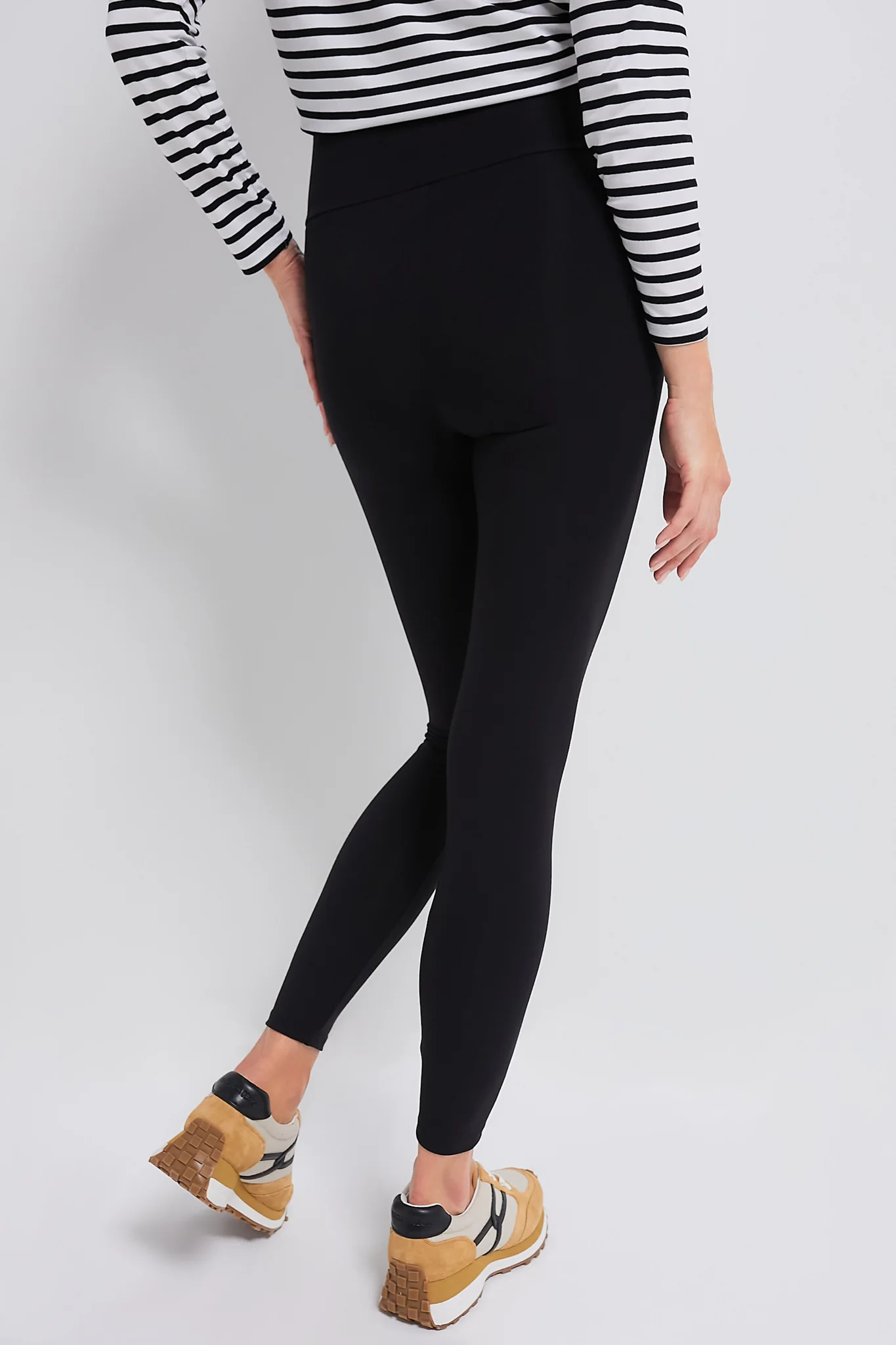 Black The Bodyflex Legging - Image 4