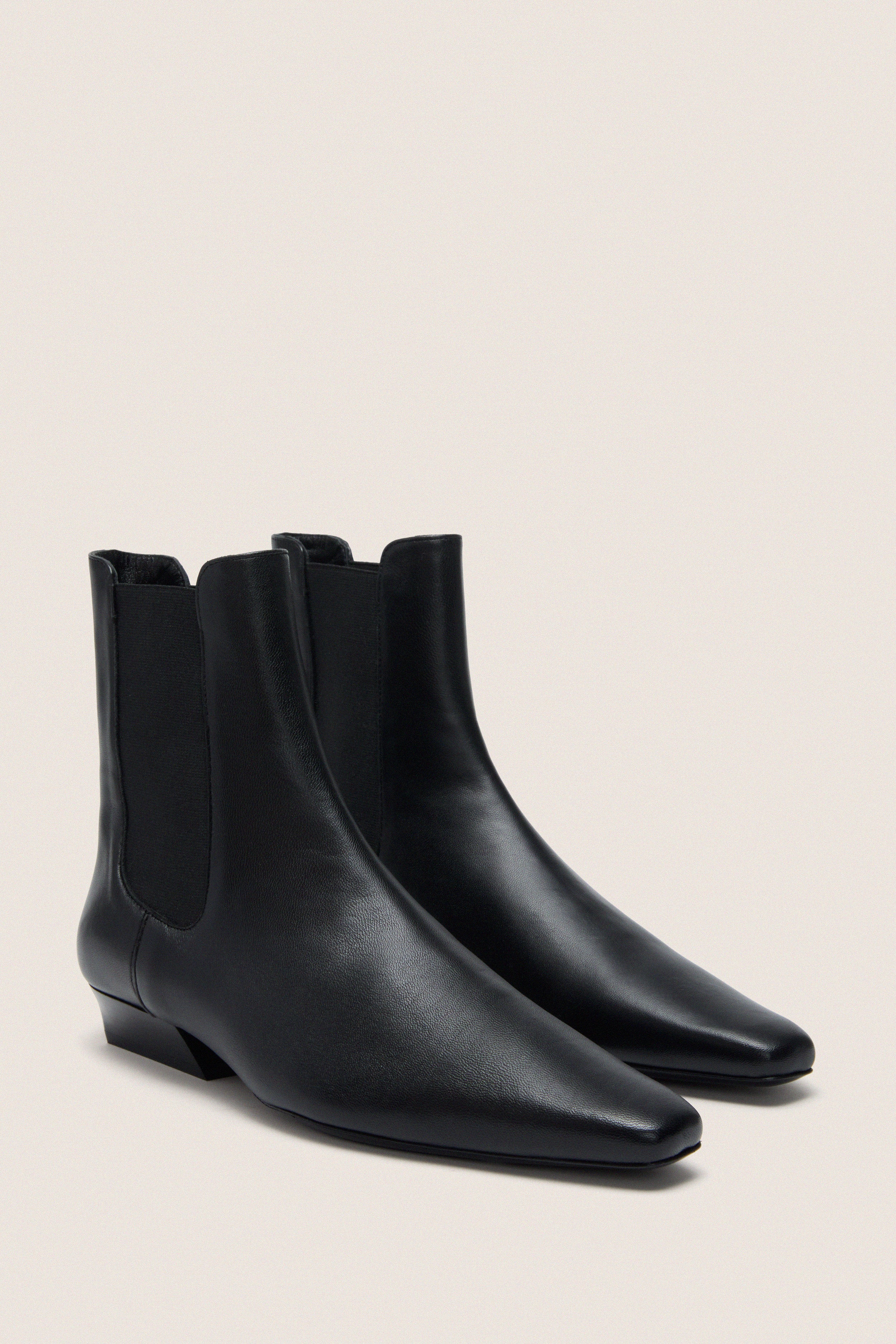 Black Wally Chelsea Boot - Image 4