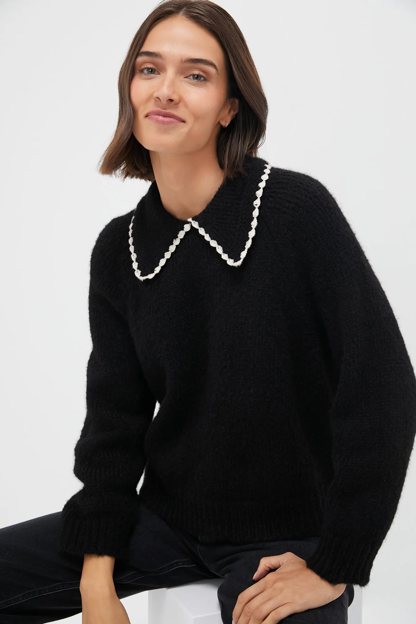 Black with Soft White Crochet Collar Pullover - Image 7