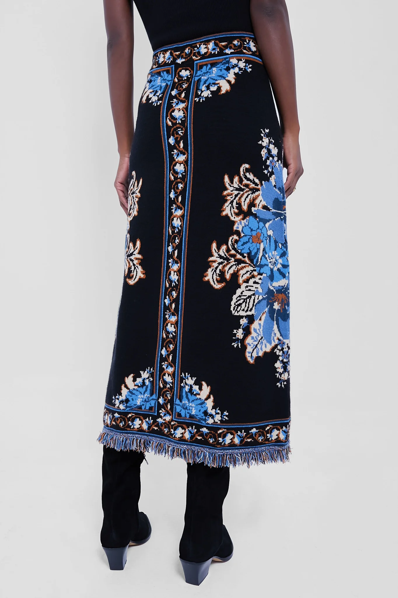 Blossom Tapestry Knit Skirt - Image 4