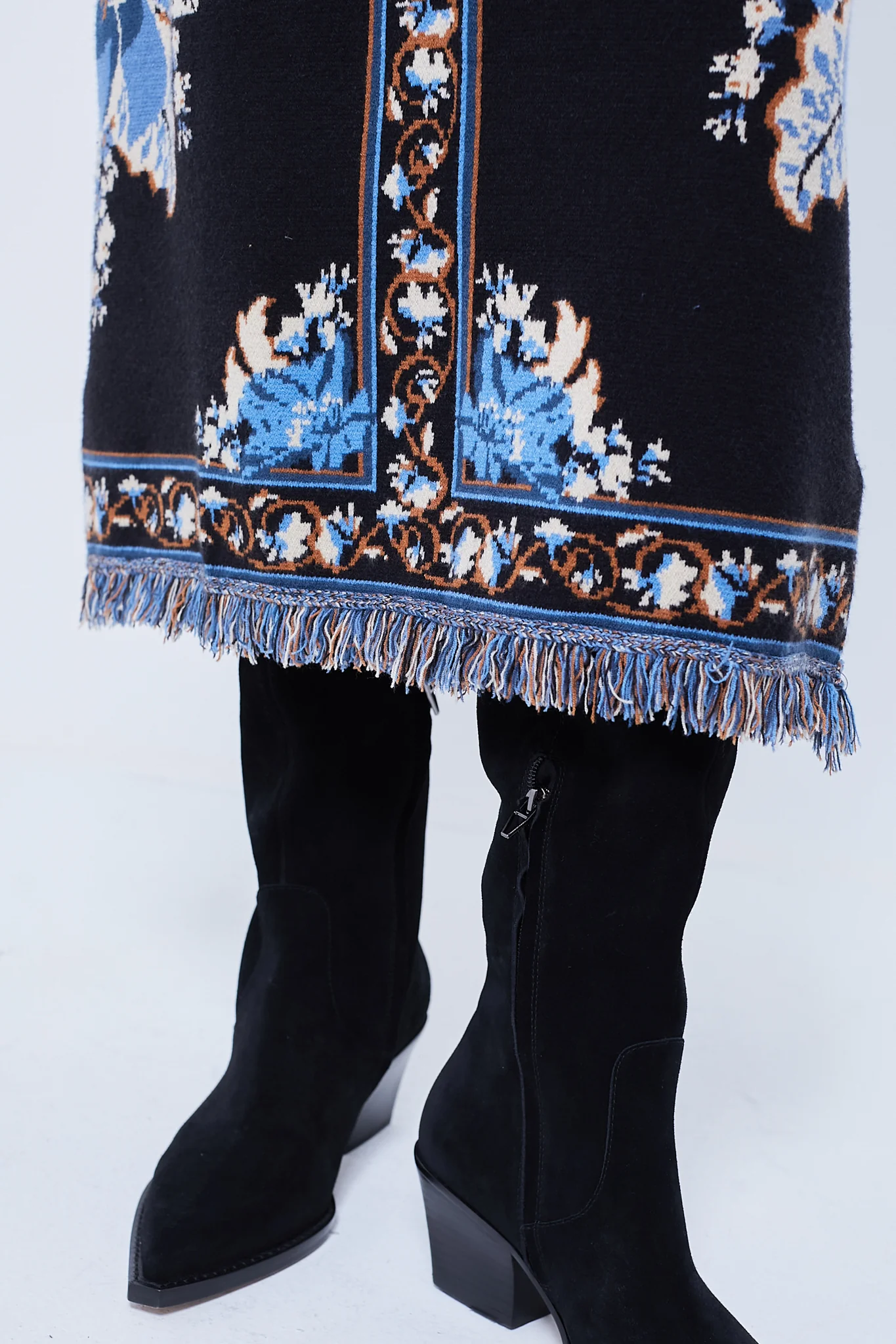 Blossom Tapestry Knit Skirt - Image 6