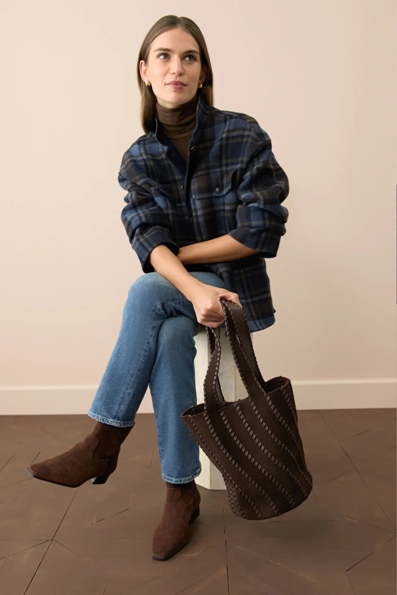 Cacao Tallia Suede Bucket Bag - Image 2