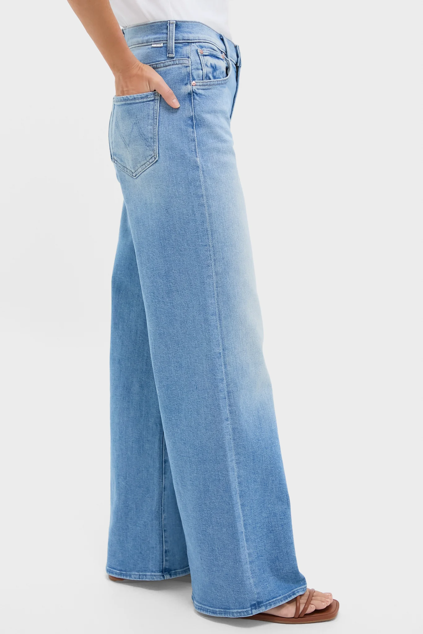 Can You Dig It? The Ditcher Roller Zip Sneak - Image 3