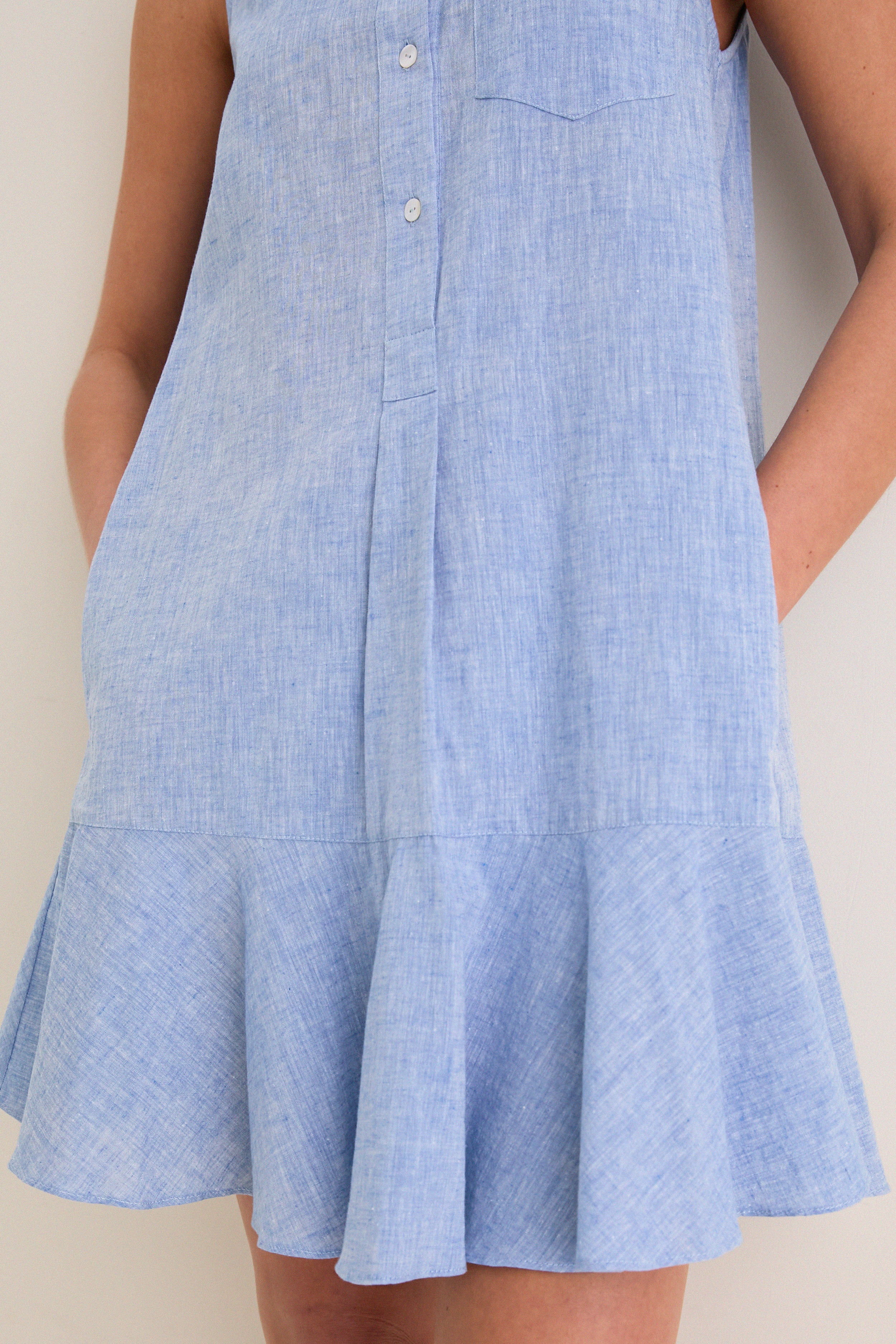 Chambray Sleeveless Callahan Shirt Dress - Image 5