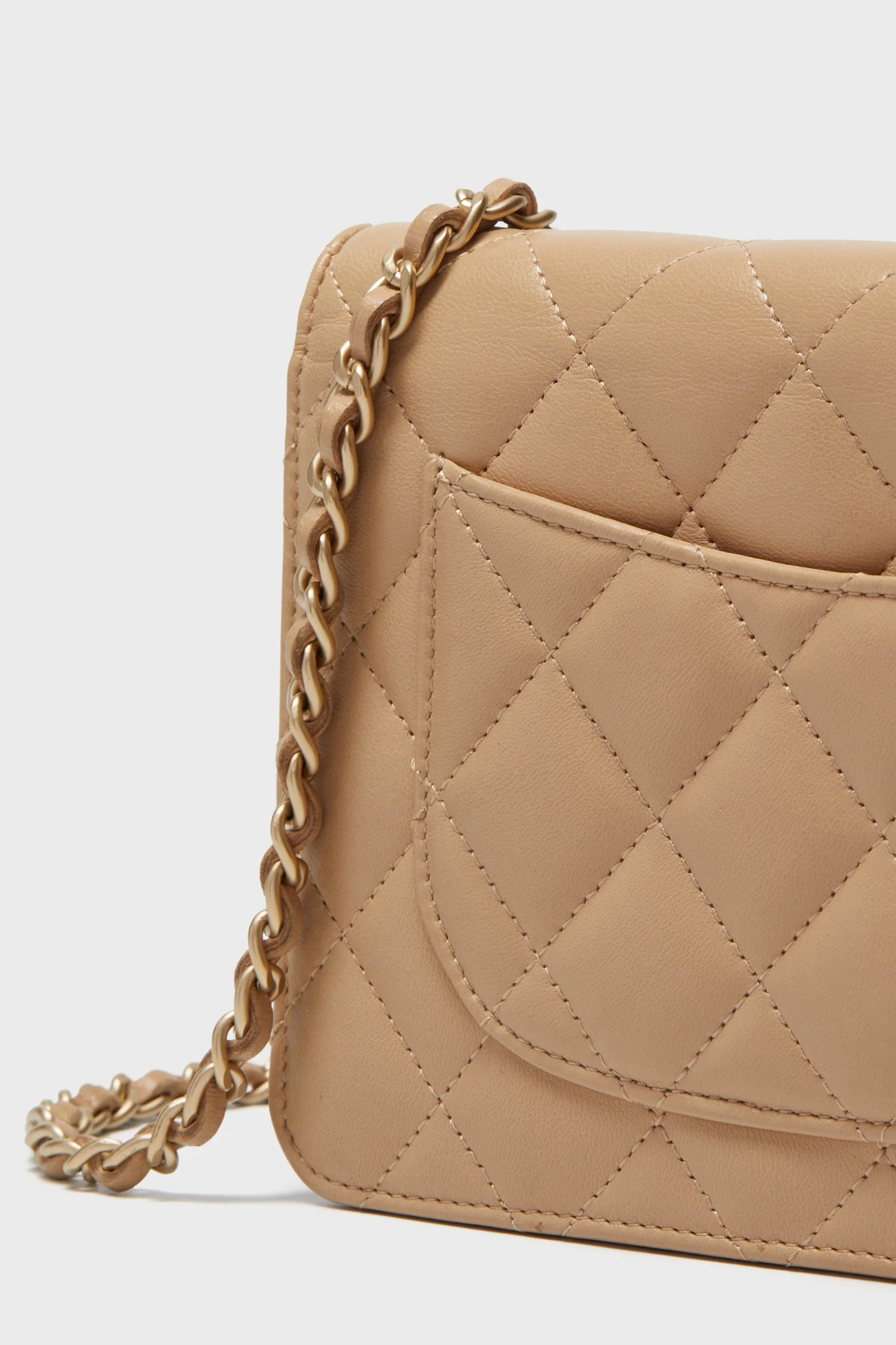 CHANEL Beige Lambskin Quilted Classic Wallet On Chain - Image 5