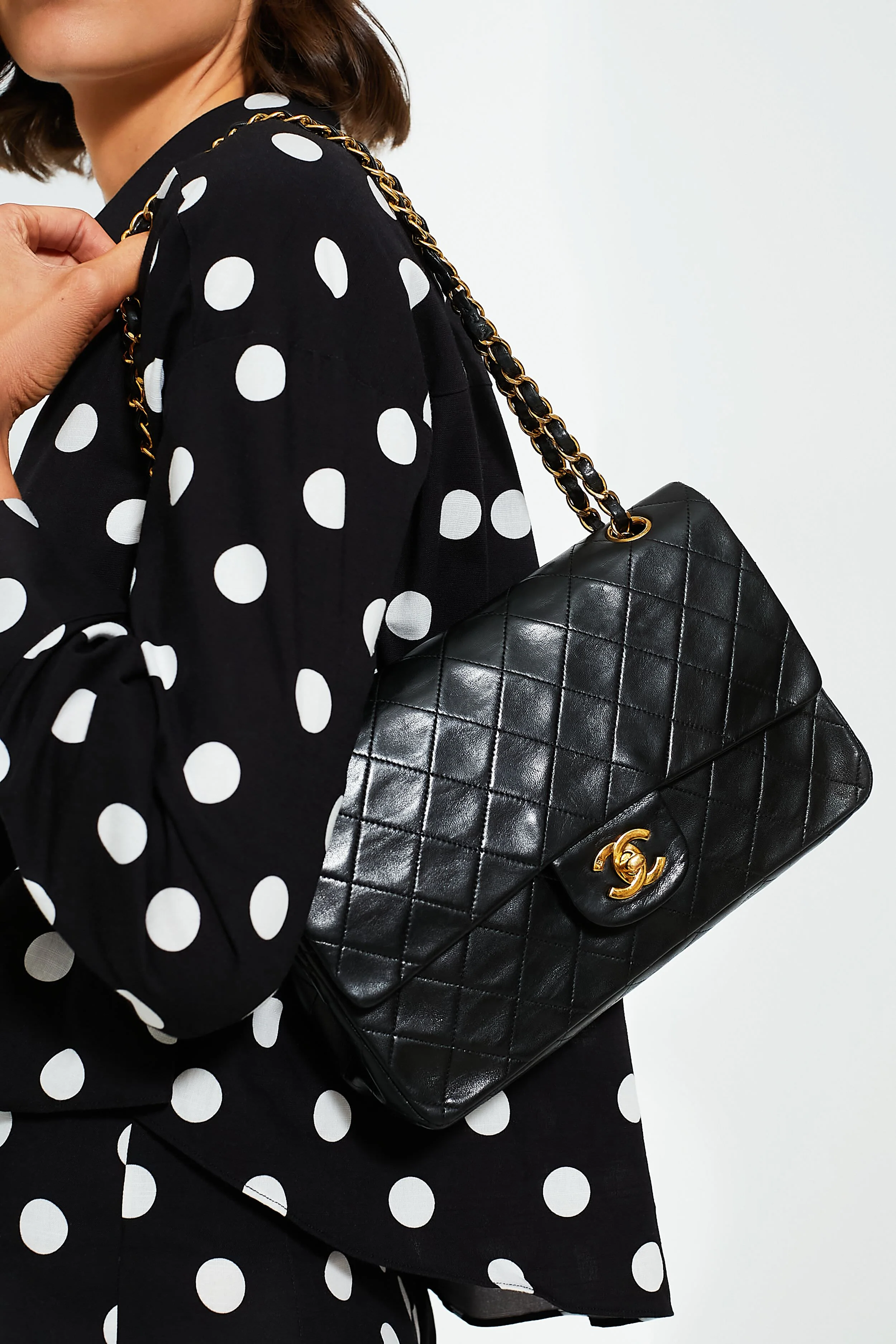 CHANEL Black Lambskin Medium Vintage Classic Double Flap Shoulder Bag - Image 2