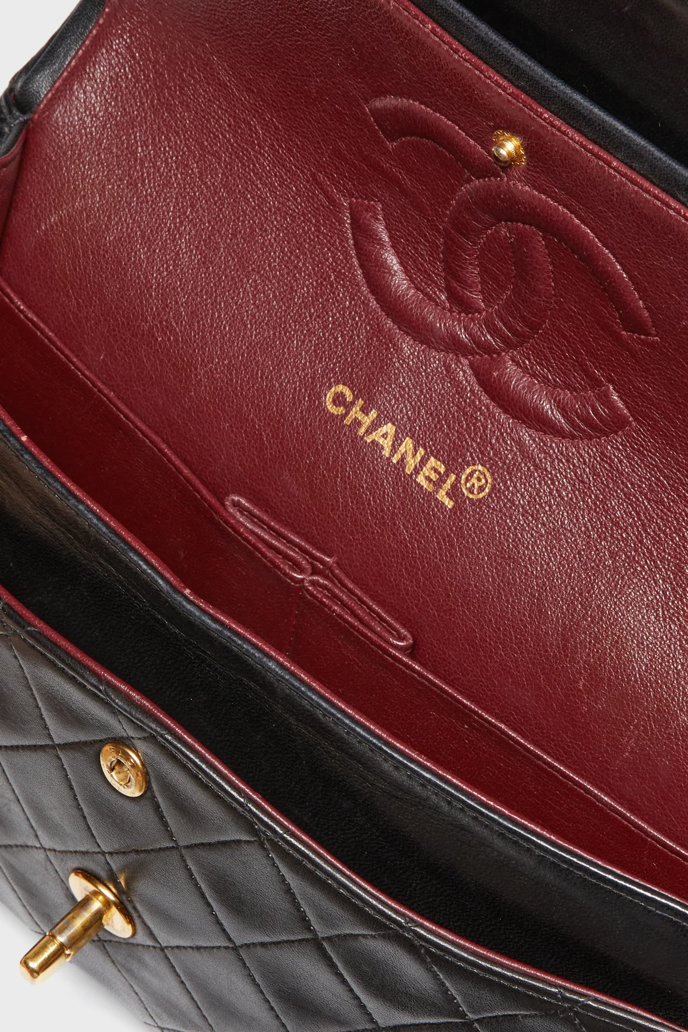 CHANEL Black Lambskin Medium Vintage Classic Double Flap Shoulder Bag - Image 5