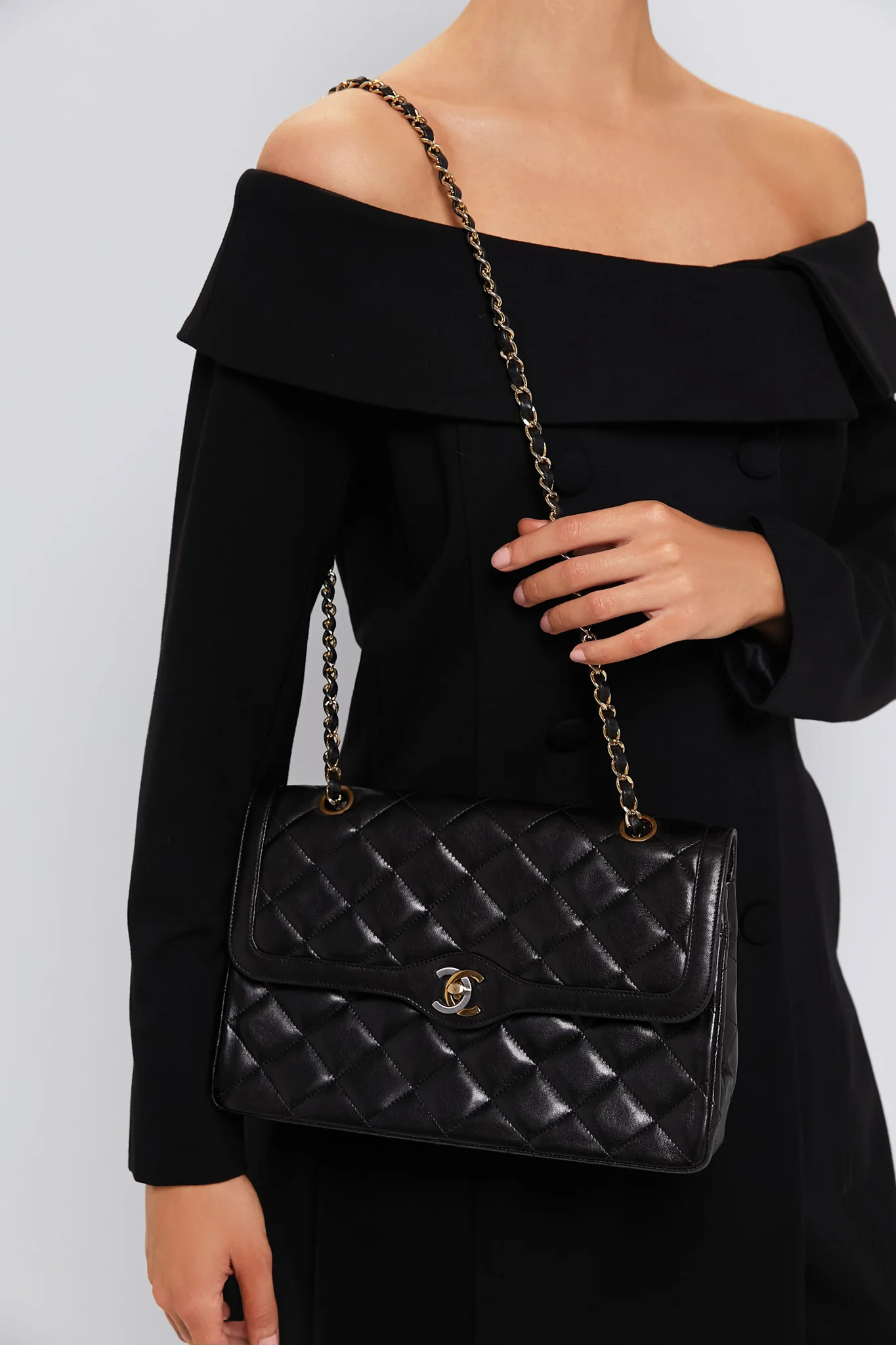 CHANEL Black Lambskin Quilted Medium Paris Limited Double Flap Shoulder Bag - Image 4