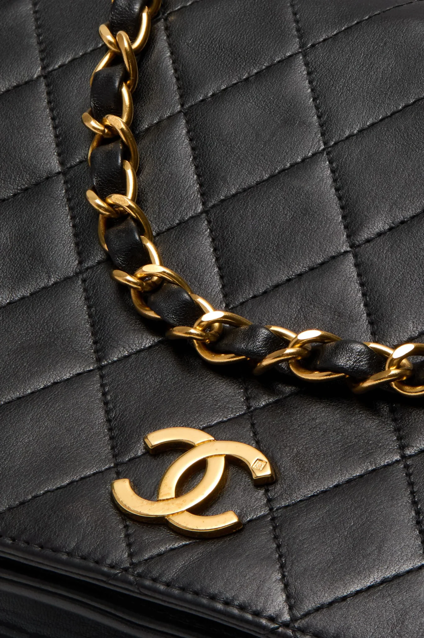 CHANEL Black Medium Vintage Quilted Lambskin Full Flap Bag - Image 4