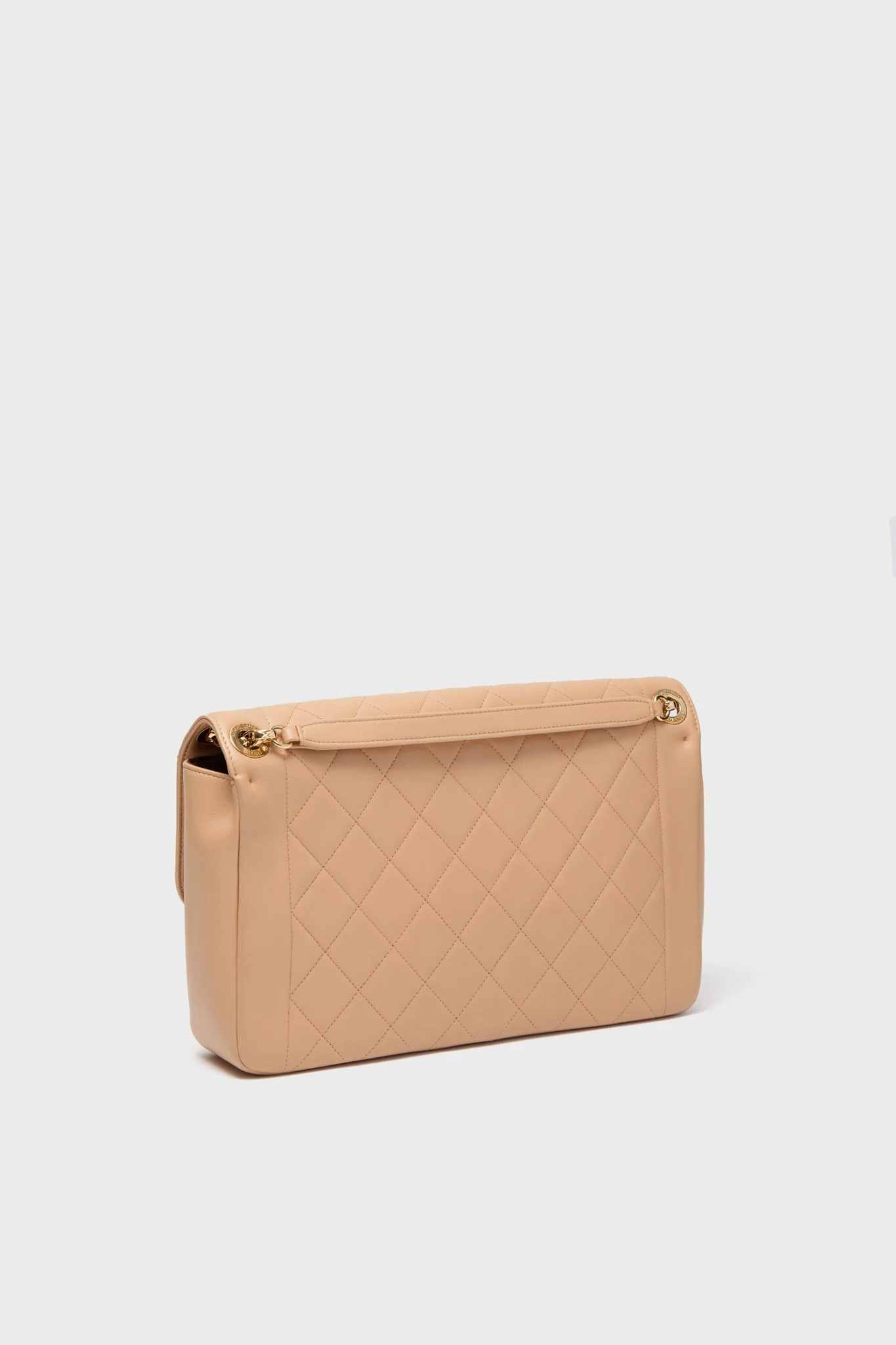 Chanel Matelasse Shoulder Bag - Image 4