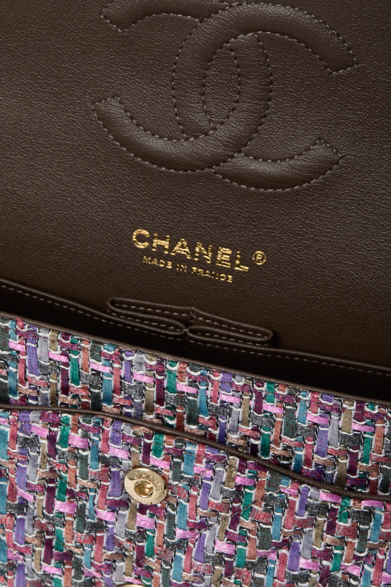 CHANEL Multicolor Pink Purple Soft Diagonal Pattern Classic 25 Crossbody - Image 7