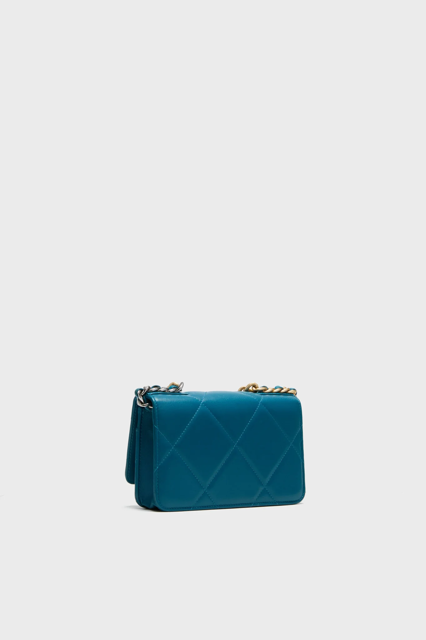 CHANEL Quilted Goatskin Wallet On Chain - Image 6
