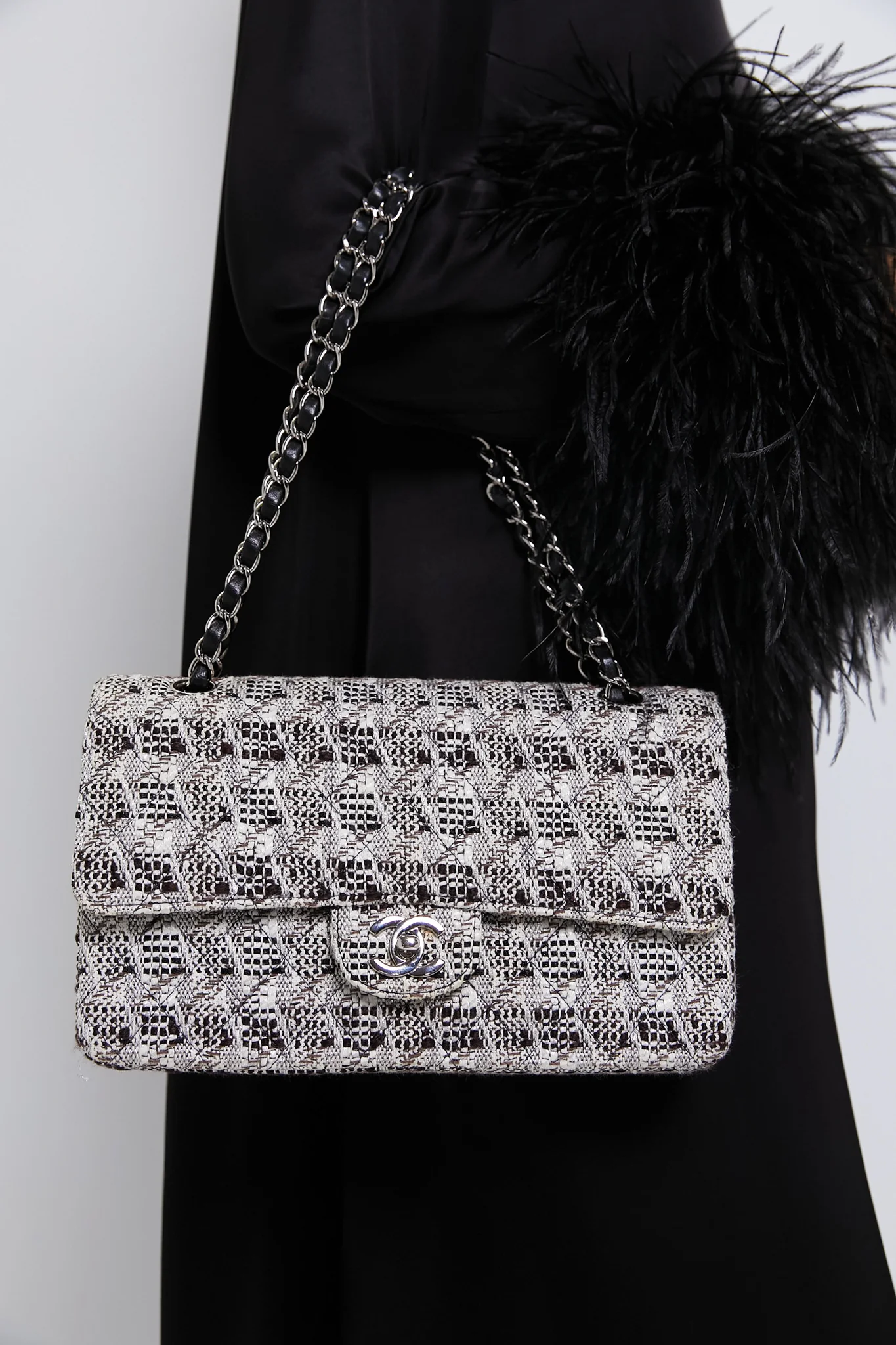 CHANEL Tweed Matelasse Shoulder Bag - Image 2